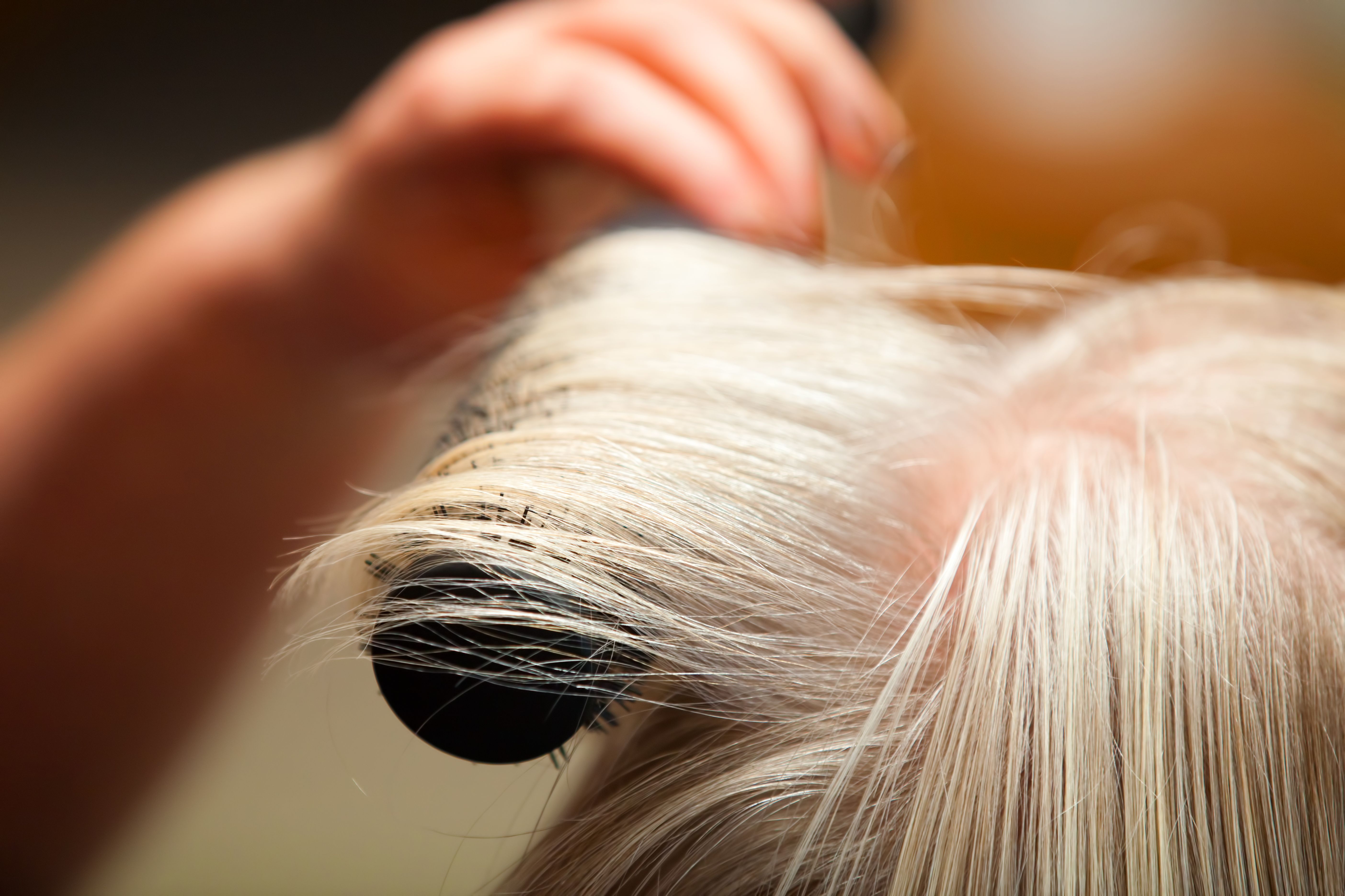 Peluquería a domicilio para mayores: Servicios de KLASIX Peluquería a domicilio para mayores: Servicios de KLASIX