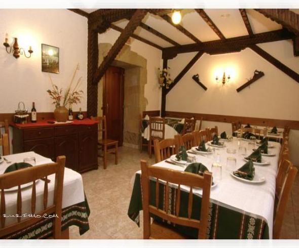 Resturante: Restaurante y alojamiento de Berazadi Berri Resturante: Restaurante y alojamiento de Berazadi Berri