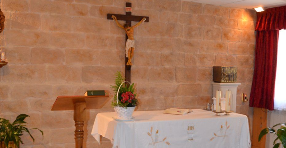 Capilla: Servicios de Trinidad Montes Orientales Capilla: Servicios de Trinidad Montes Orientales