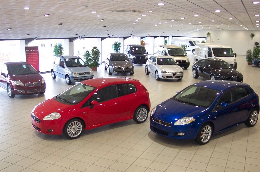 Venta de vehículos de ocasión y nuevos de marca Fiat