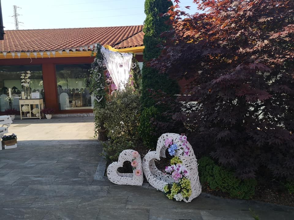 Decoración floral para todo tipo de eventos: Servicios de Floristería Albuerne Decoración floral para todo tipo de eventos: Servicios de Floristería Albuerne