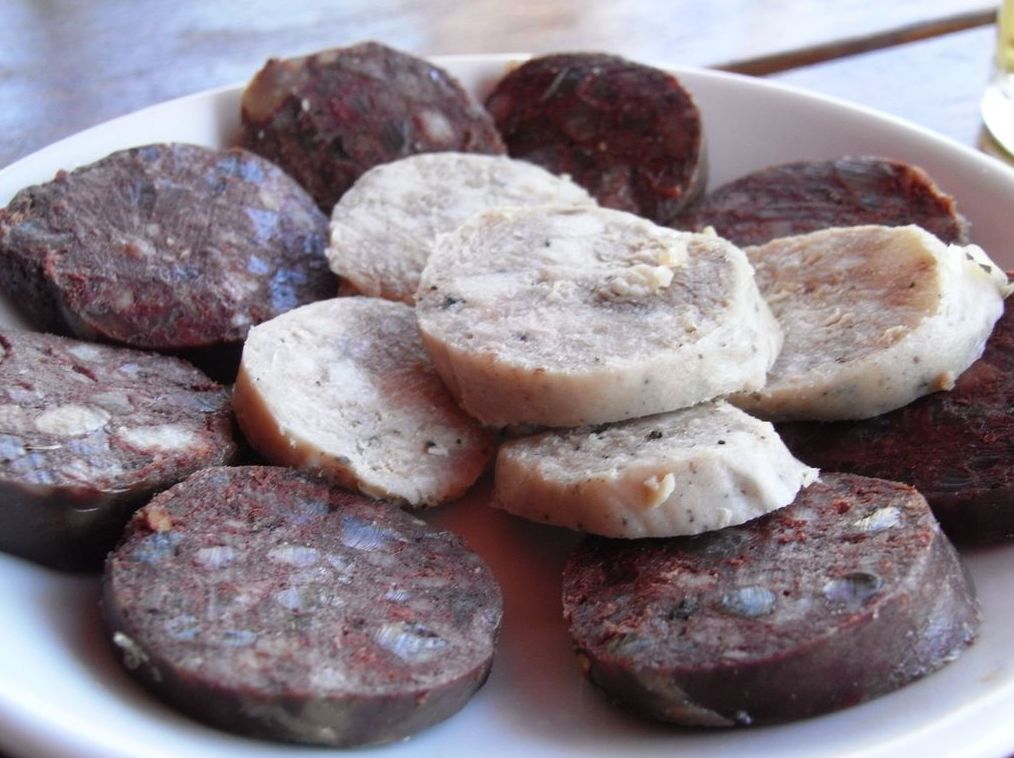 Embutidos y patés artesanos: Productos de Bacallaneria Cal Pagès Embutidos y patés artesanos: Productos de Bacallaneria Cal Pagès