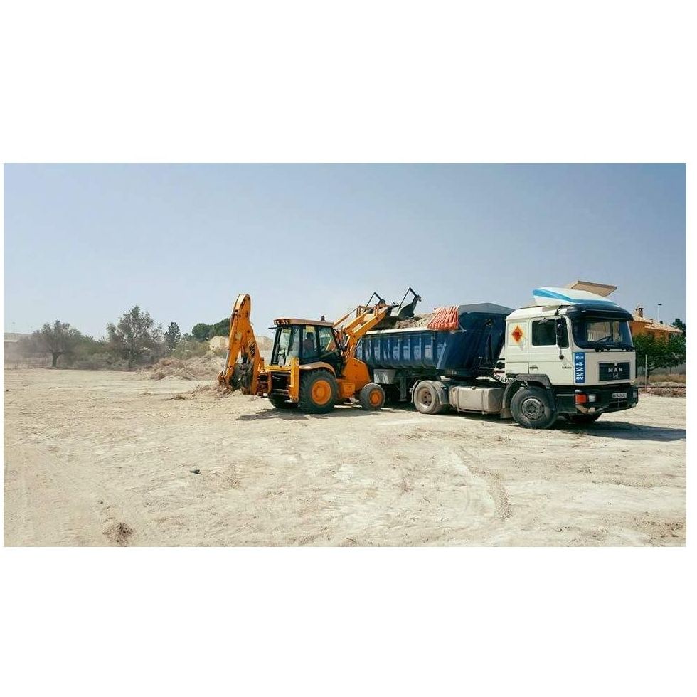 Movimiento de tierras: Servicios de Hnos Sánchez Excaycon s.l.u. Movimiento de tierras: Servicios de Hnos Sánchez Excaycon s.l.u.