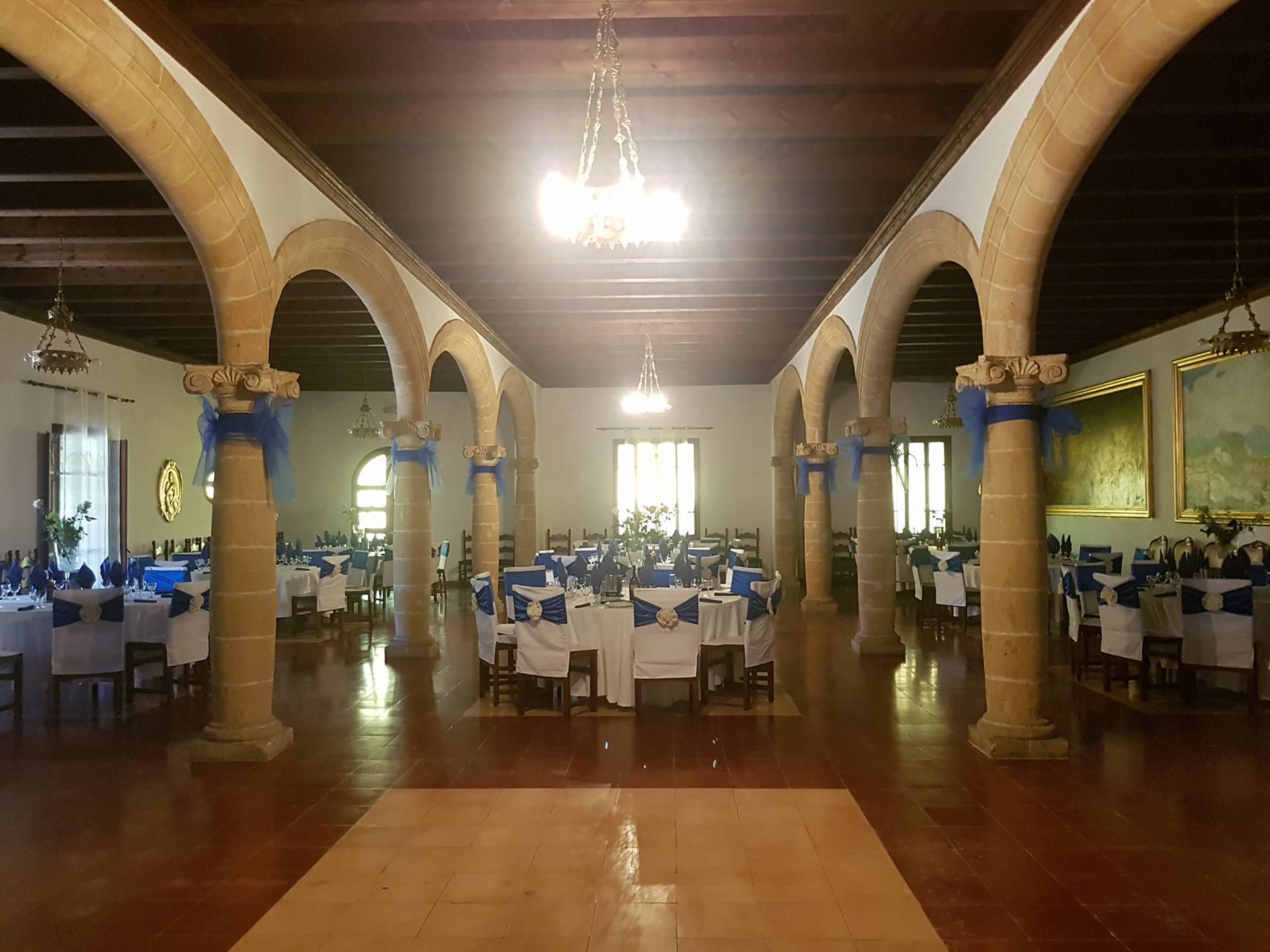Complejo para bodas y eventos: Menús de Restaurante Ses Tres Germanes Complejo para bodas y eventos: Menús de Restaurante Ses Tres Germanes