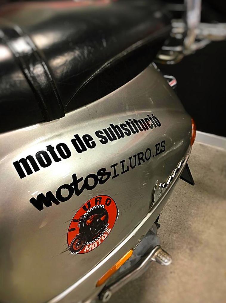 Moto de Sustitución: Servicios de Motos Iluro Moto de Sustitución: Servicios de Motos Iluro