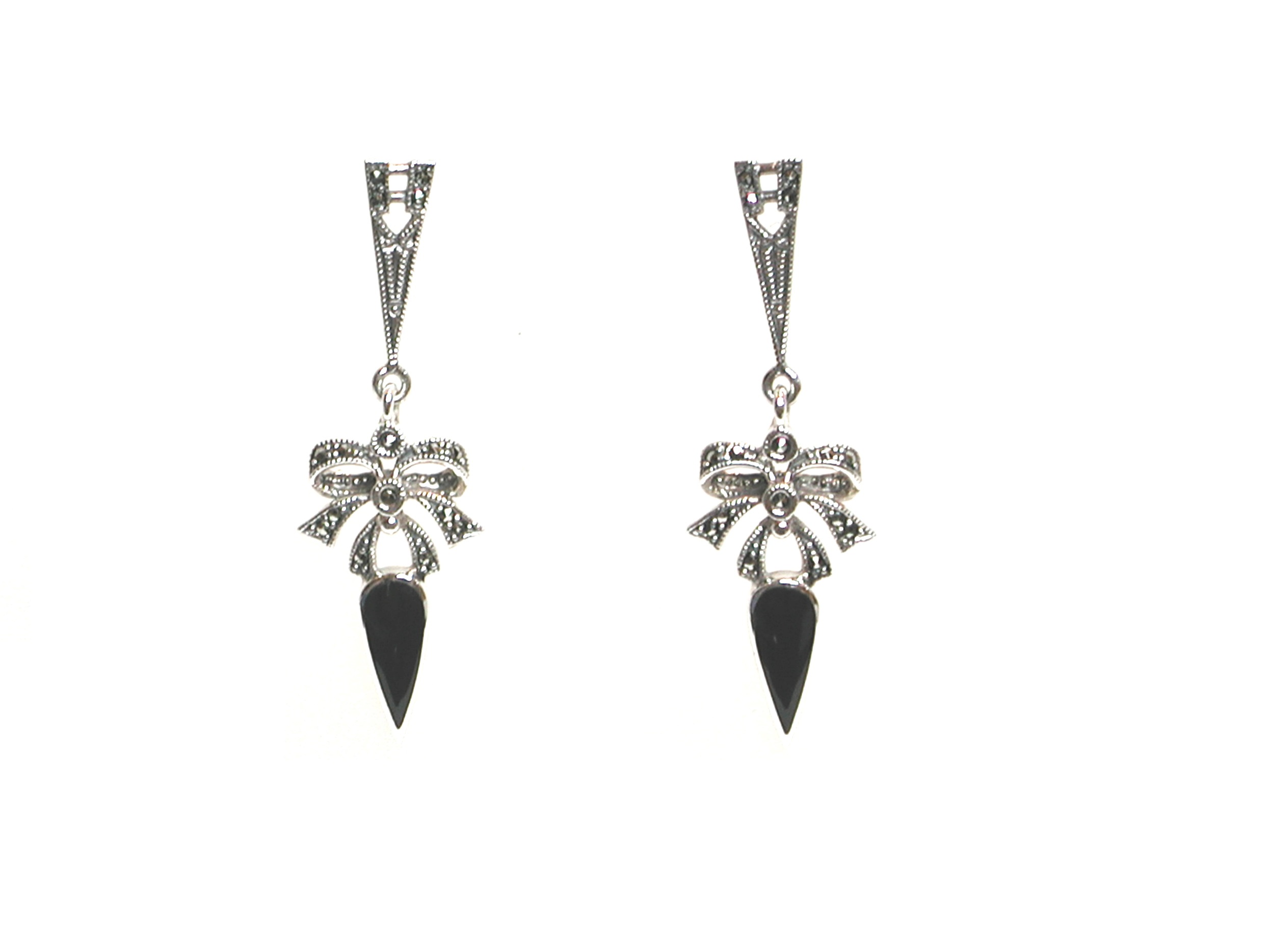Pendientes en forma de lazo de Plata de 1º Ley y Onix Ref.AP-039/01: Catálogo de Antigua Joyeros Pendientes en forma de lazo de Plata de 1º Ley y Onix Ref.AP-039/01: Catálogo de Antigua Joyeros
