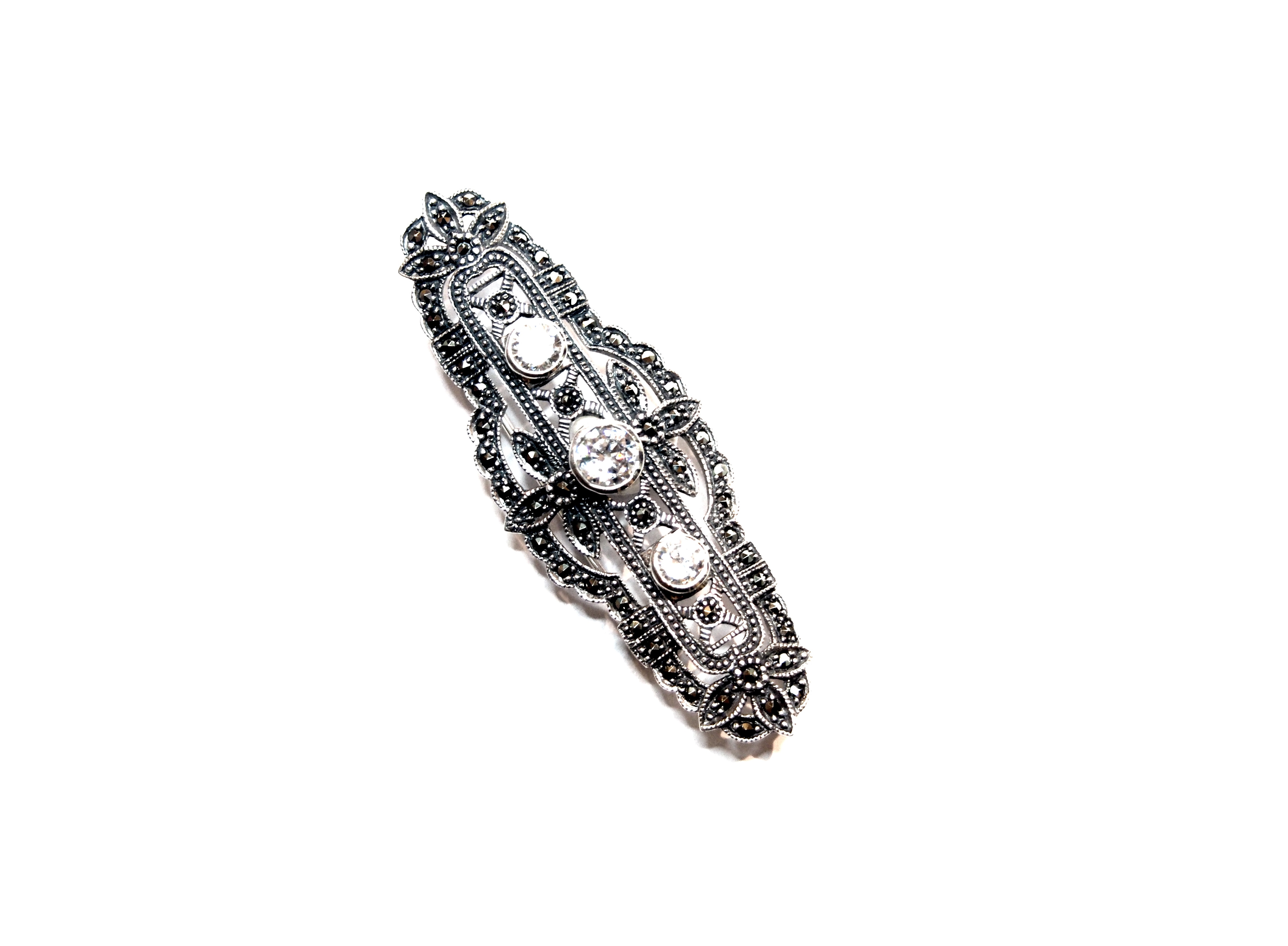 Broche en Plata de 1º Ley con Marcasitas y circonitas Ref. AB-3316/15: Catálogo de Antigua Joyeros Broche en Plata de 1º Ley con Marcasitas y circonitas Ref. AB-3316/15: Catálogo de Antigua Joyeros