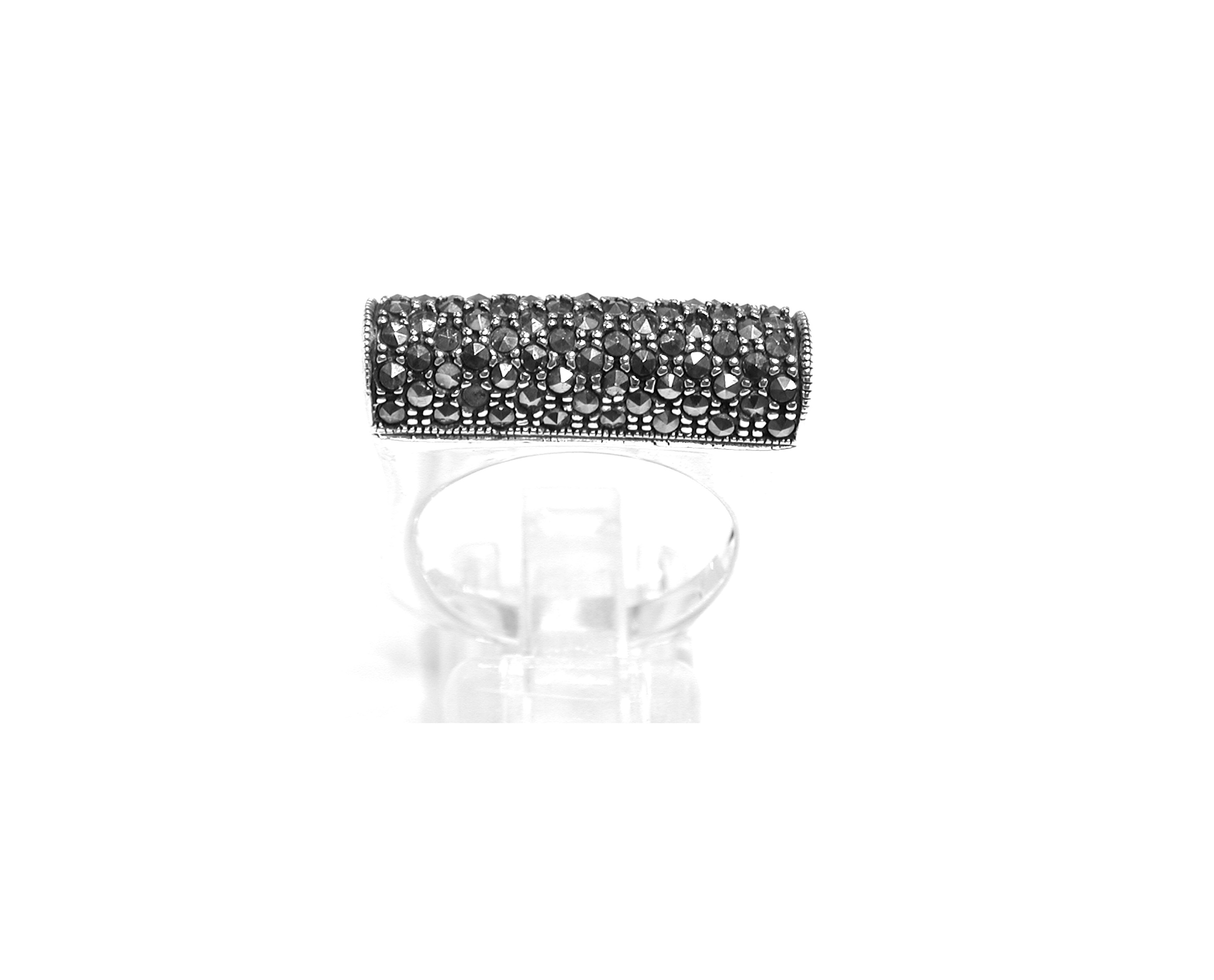 Sortija ancha de Plata y Marcasitas. Ref. MS8981/00: Catálogo de Antigua Joyeros Sortija ancha de Plata y Marcasitas. Ref. MS8981/00: Catálogo de Antigua Joyeros