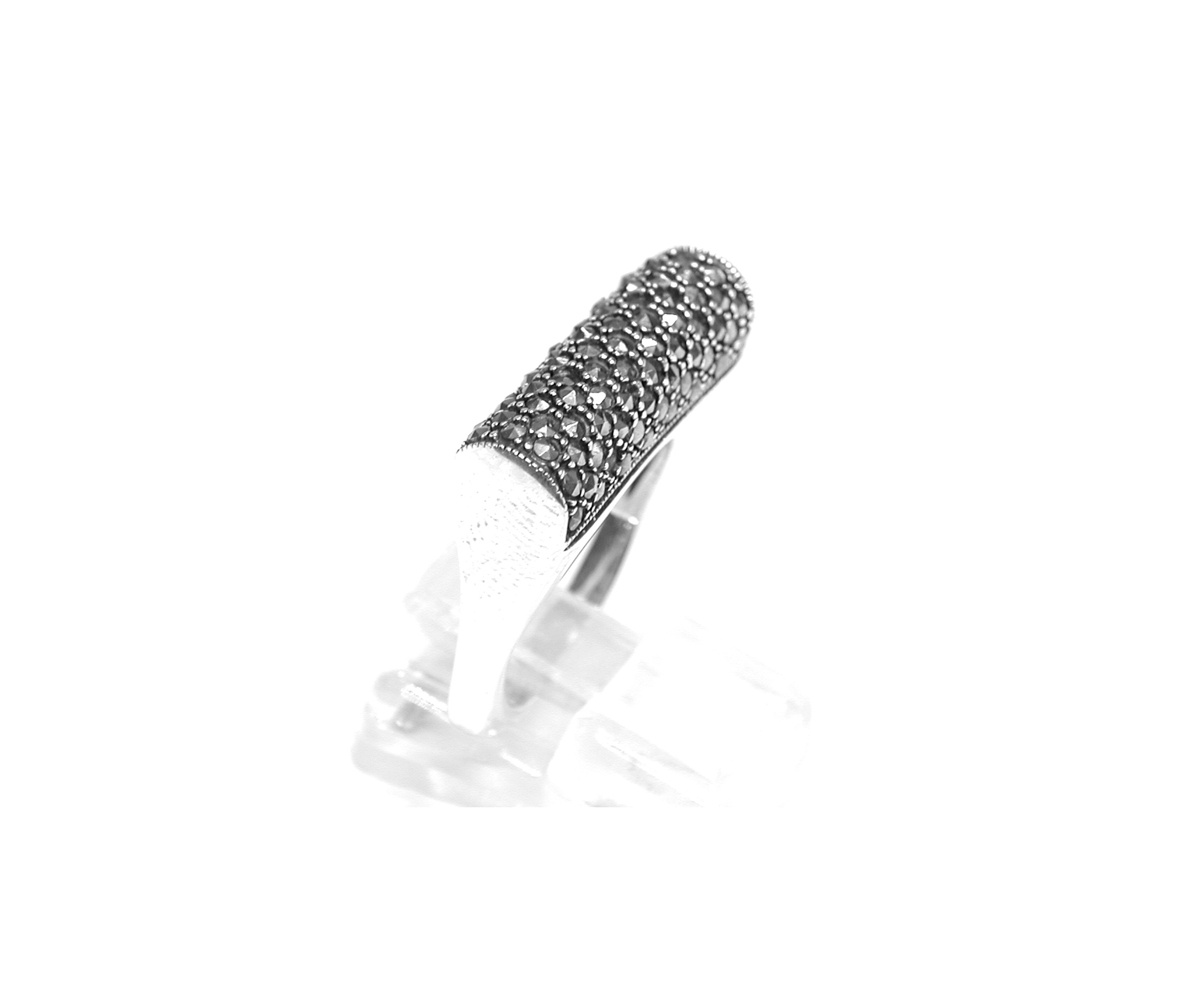 Sortija ancha de Plata y Marcasitas. Ref. MS8981/00: Catálogo de Antigua Joyeros Sortija ancha de Plata y Marcasitas. Ref. MS8981/00: Catálogo de Antigua Joyeros
