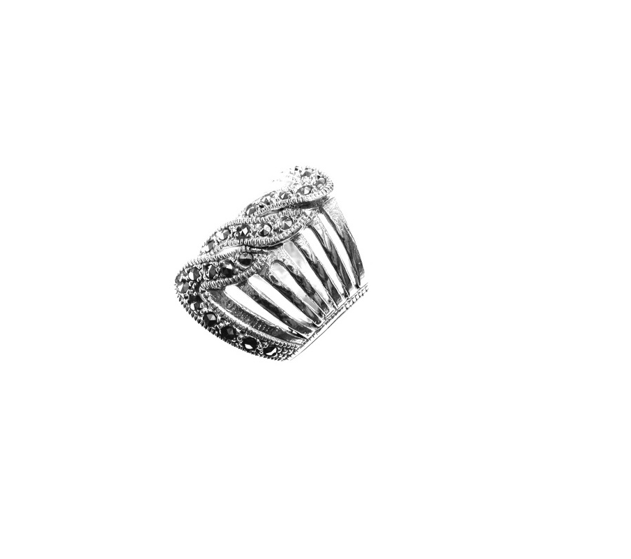 Sortija Ancha y calada de Plata de 1ª Ley con Marcasitas Ref. ES-882/00: Catálogo de Antigua Joyeros Sortija Ancha y calada de Plata de 1ª Ley con Marcasitas Ref. ES-882/00: Catálogo de Antigua Joyeros