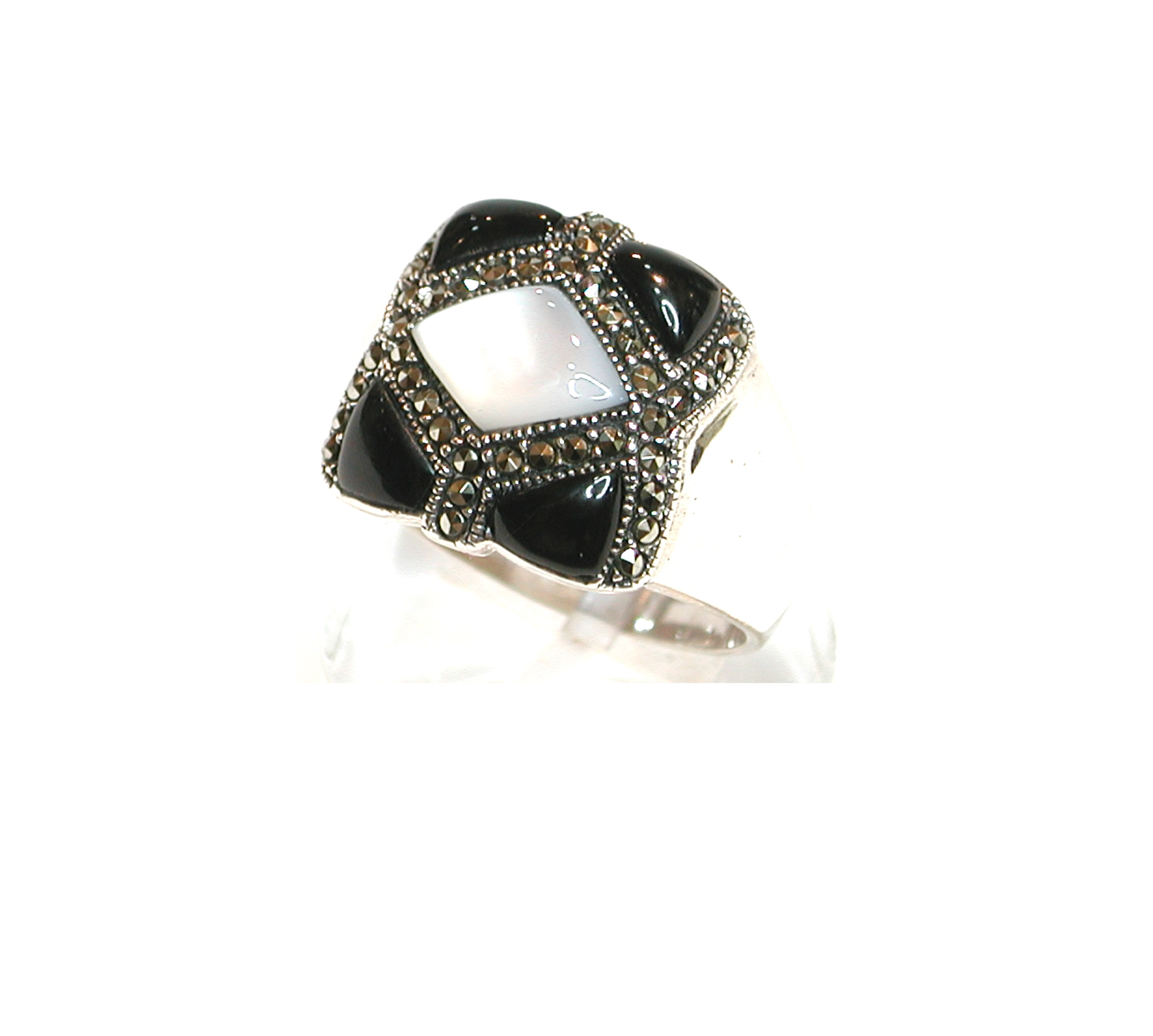 Sortija Cuadrada de Plata 1º Ley Ónix y Nácar. Ref. MS6608/38: Catálogo de Antigua Joyeros Sortija Cuadrada de Plata 1º Ley Ónix y Nácar. Ref. MS6608/38: Catálogo de Antigua Joyeros