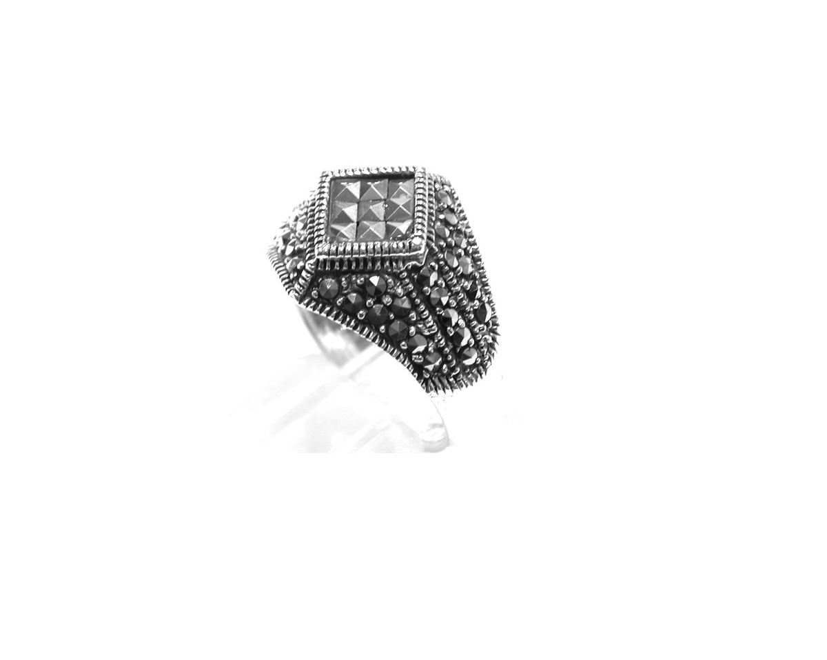 Sortija de Plata de 1ª Ley con Marcasitas ES-571/00: Catálogo de Antigua Joyeros Sortija de Plata de 1ª Ley con Marcasitas ES-571/00: Catálogo de Antigua Joyeros