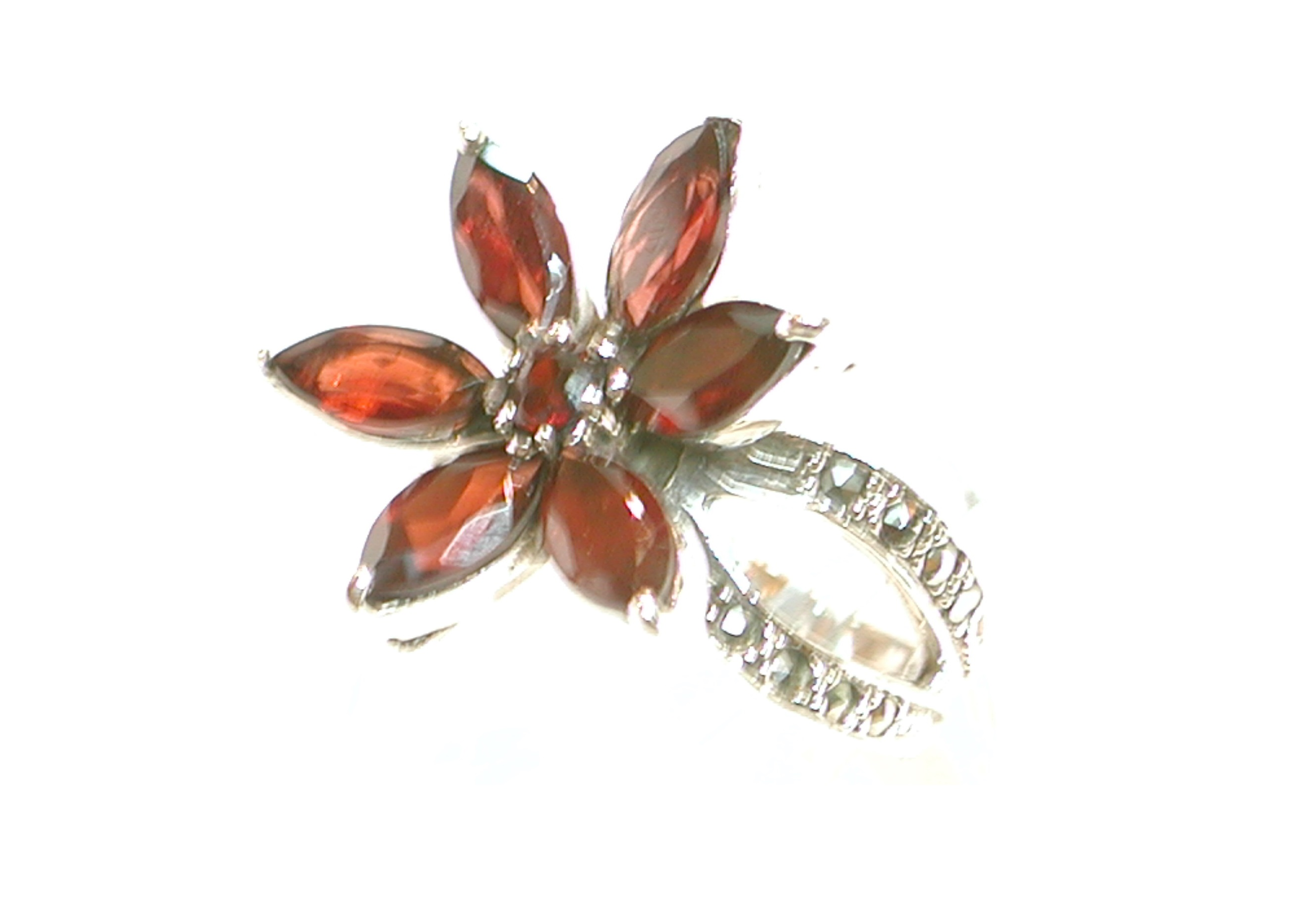 Sortija Flor de Plata de 1ª Ley con Granates XS-024/09: Catálogo de Antigua Joyeros Sortija Flor de Plata de 1ª Ley con Granates XS-024/09: Catálogo de Antigua Joyeros