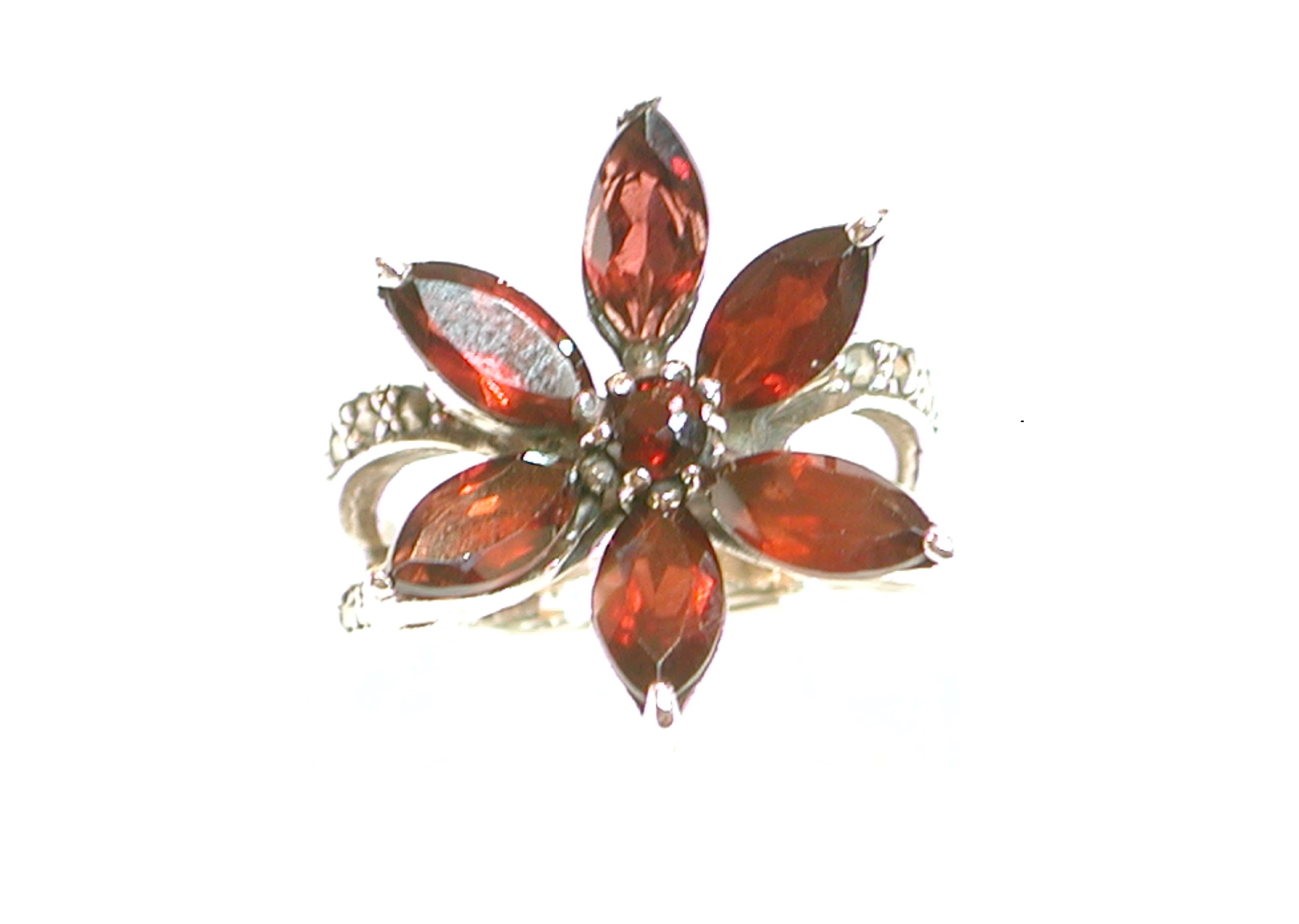 Sortija Flor de Plata de 1ª Ley con Granates XS-024/09: Catálogo de Antigua Joyeros Sortija Flor de Plata de 1ª Ley con Granates XS-024/09: Catálogo de Antigua Joyeros