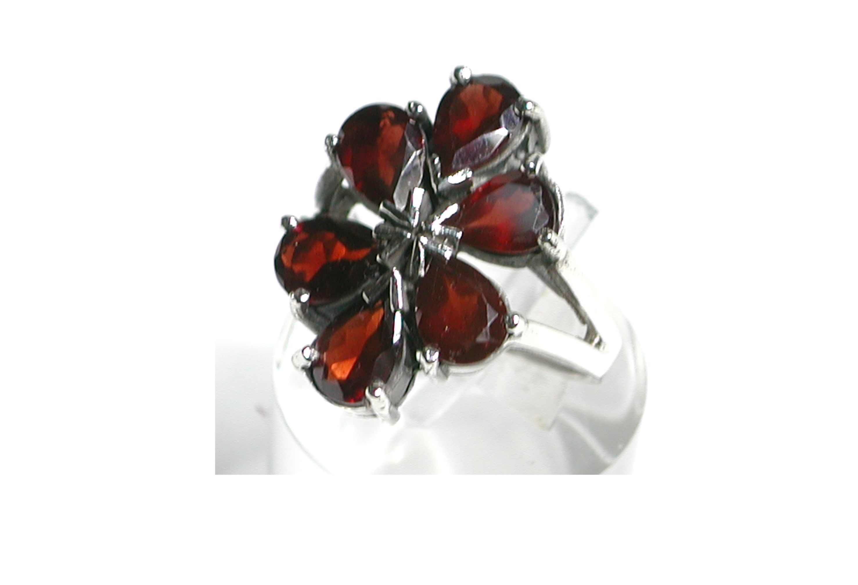 Sortija en forma de flor de Plata de 1ª Ley con Granates PS-090/09: Catálogo de Antigua Joyeros Sortija en forma de flor de Plata de 1ª Ley con Granates PS-090/09: Catálogo de Antigua Joyeros