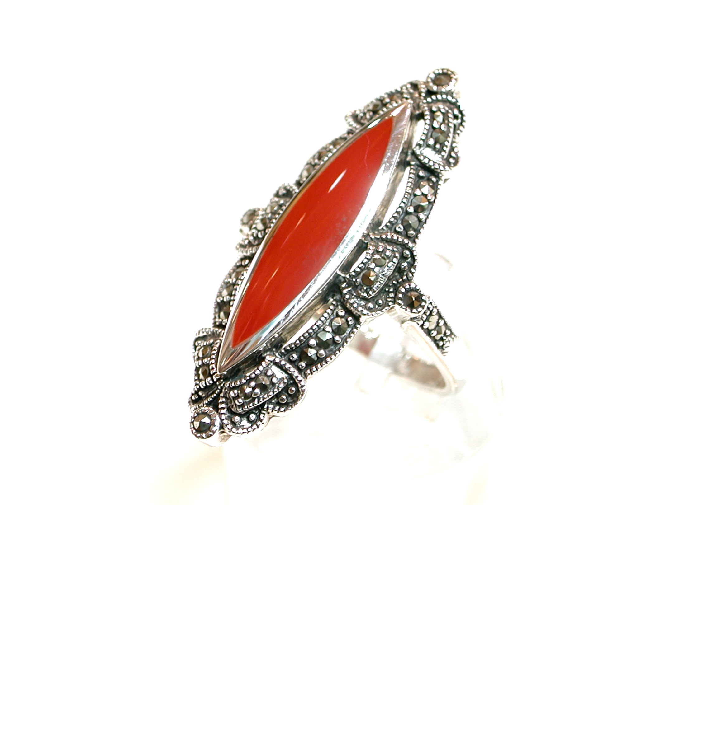 Sortija Ovalada de Plata de 1º Ley y Coral sintético. Ref. MS7691/44: Catálogo de Antigua Joyeros Sortija Ovalada de Plata de 1º Ley y Coral sintético. Ref. MS7691/44: Catálogo de Antigua Joyeros