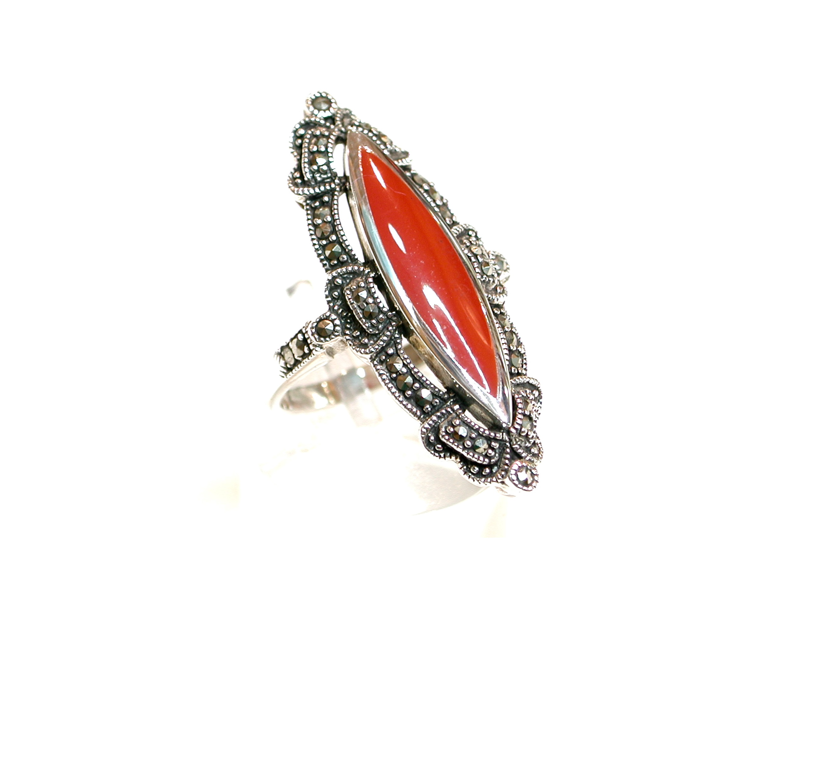 Sortija Ovalada de Plata de 1º Ley y Coral sintético. Ref. MS7691/44: Catálogo de Antigua Joyeros Sortija Ovalada de Plata de 1º Ley y Coral sintético. Ref. MS7691/44: Catálogo de Antigua Joyeros