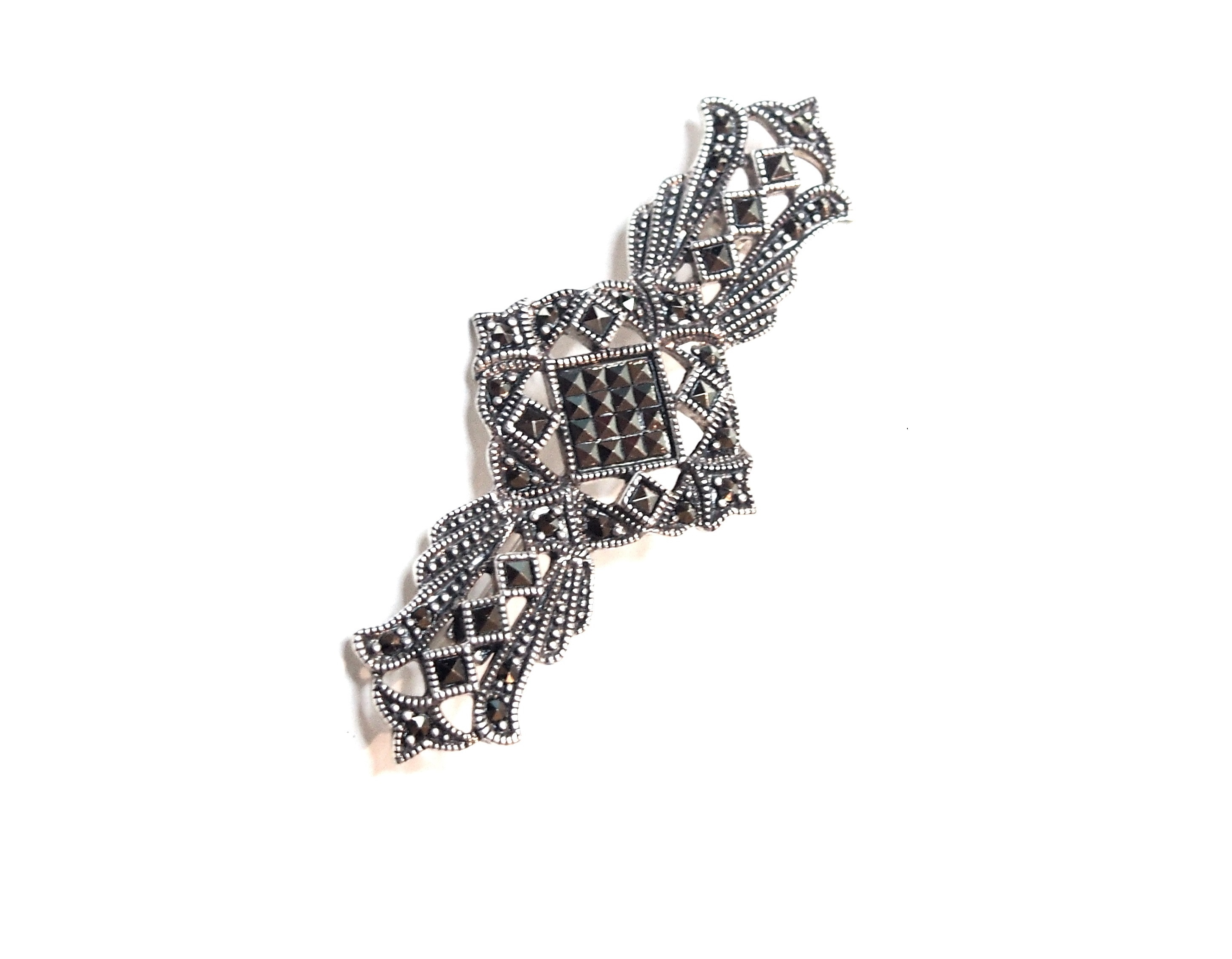 Broche en Plata de 1º Ley con Marcasitas , Ref. AB-098/00: Catálogo de Antigua Joyeros Broche en Plata de 1º Ley con Marcasitas , Ref. AB-098/00: Catálogo de Antigua Joyeros