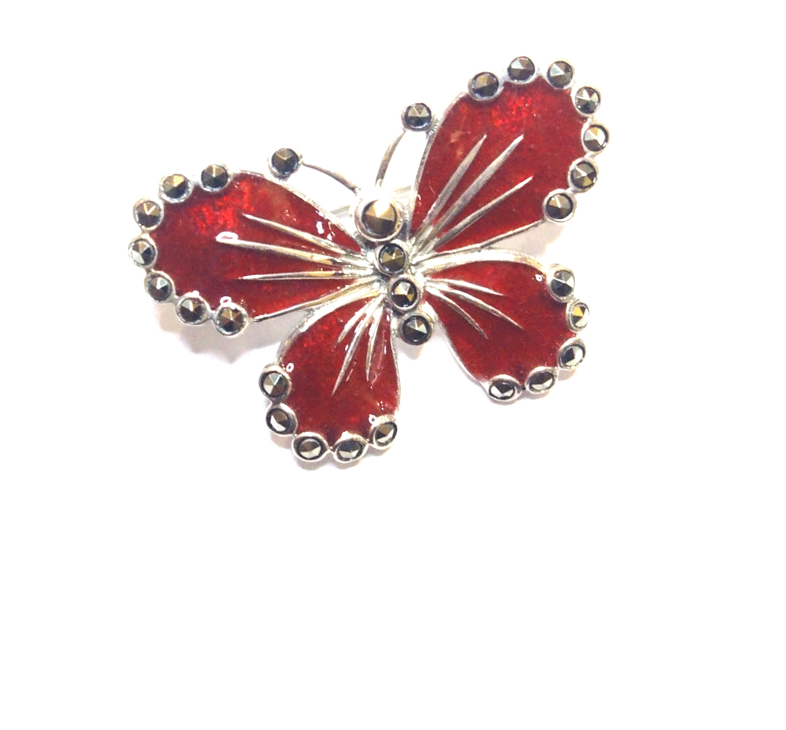 Broche Plata 1º ley con forma mariposa , laca roja y marcasitas AB-619/74: Catálogo de Antigua Joyeros Broche Plata 1º ley con forma mariposa , laca roja y marcasitas AB-619/74: Catálogo de Antigua Joyeros