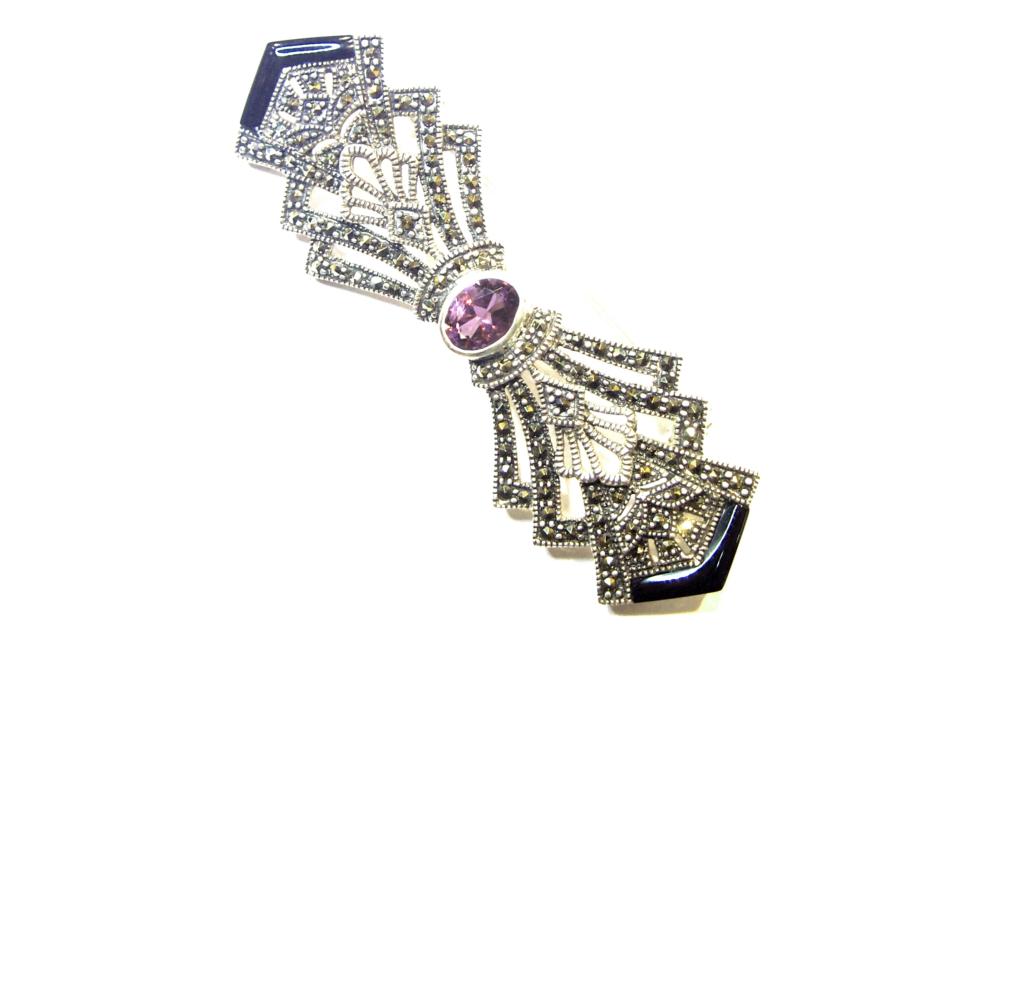 Broche de Plata de 1ª Ley, Amatista, Ónix y Marcasitas. Ref. AB3250/39: Catálogo de Antigua Joyeros Broche de Plata de 1ª Ley, Amatista, Ónix y Marcasitas. Ref. AB3250/39: Catálogo de Antigua Joyeros