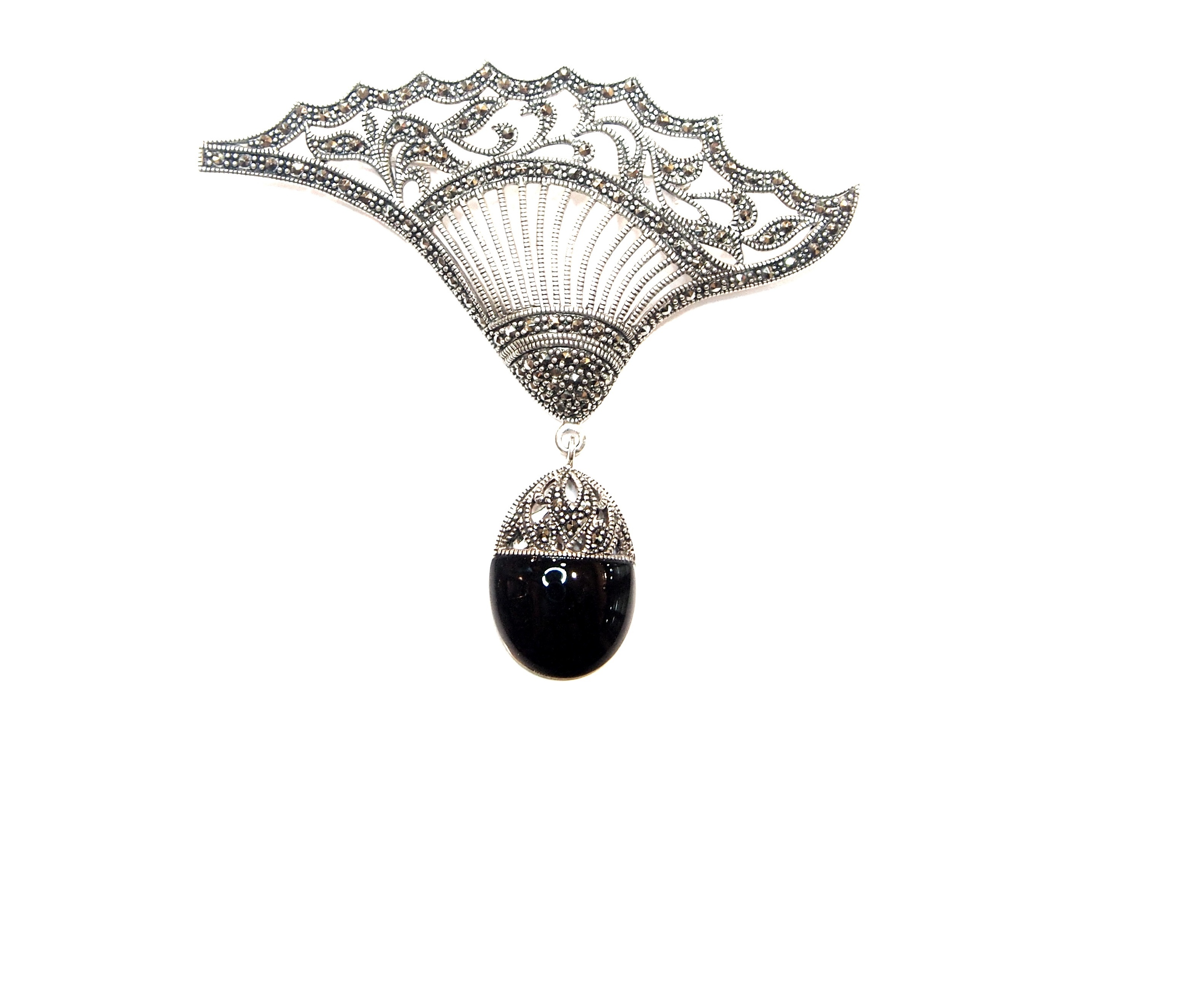 Broche Plata 1º ley con forma de abanico , marcasitas y Ónix AB3256/01: Catálogo de Antigua Joyeros Broche Plata 1º ley con forma de abanico , marcasitas y Ónix AB3256/01: Catálogo de Antigua Joyeros