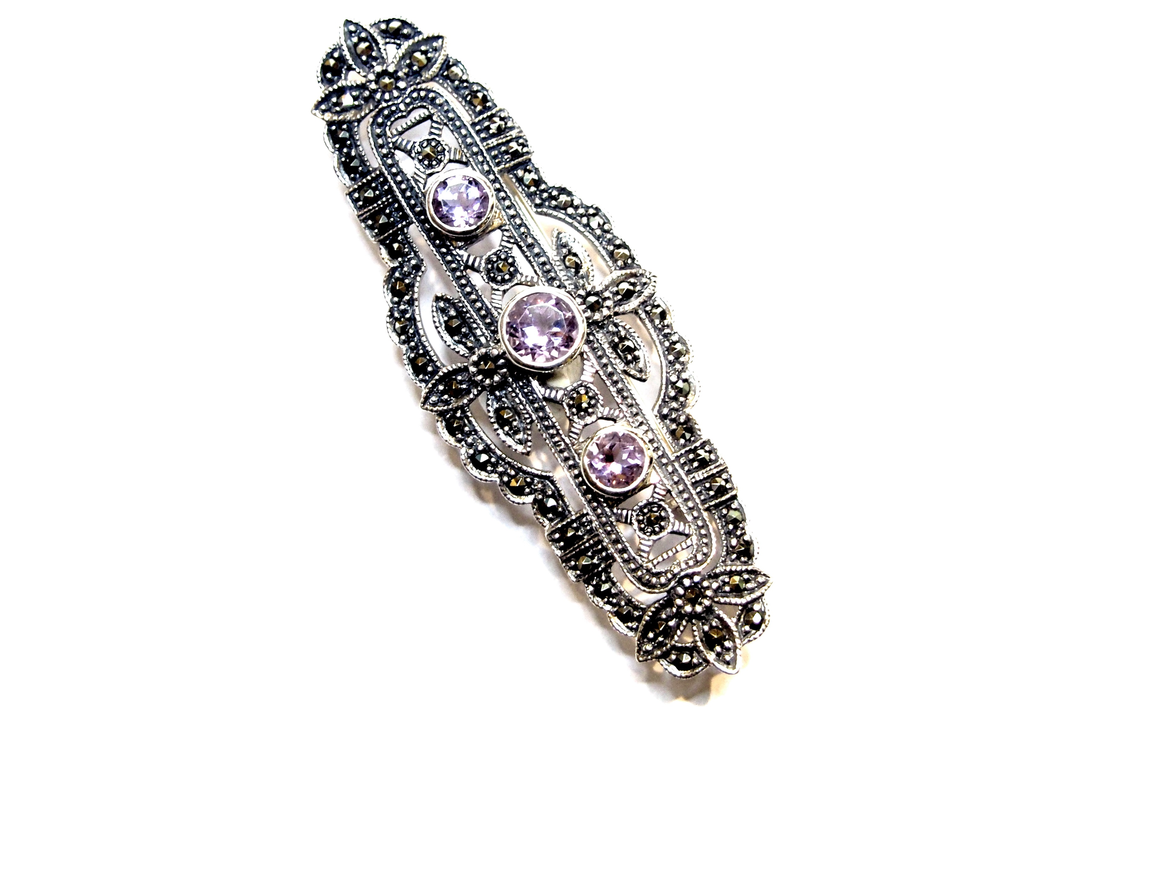 Broche en Plata de 1º Ley con Marcasitas y amatistas Ref. AB3316/02: Catálogo de Antigua Joyeros Broche en Plata de 1º Ley con Marcasitas y amatistas Ref. AB3316/02: Catálogo de Antigua Joyeros