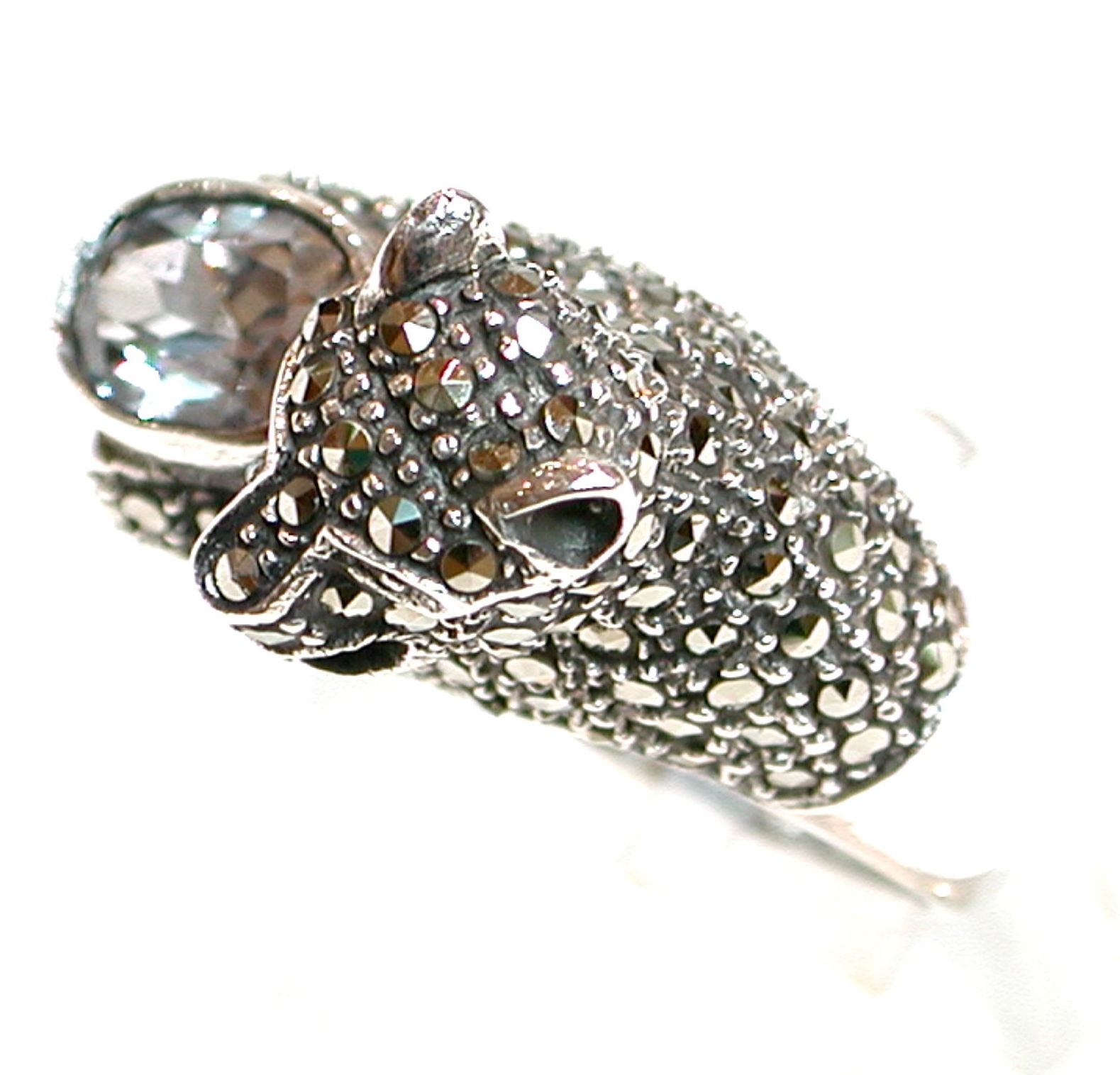 Sotija de tigre Plata de 1º Ley con topacio sintético Ref.BS-0999/19: Catálogo de Antigua Joyeros Sotija de tigre Plata de 1º Ley con topacio sintético Ref.BS-0999/19: Catálogo de Antigua Joyeros