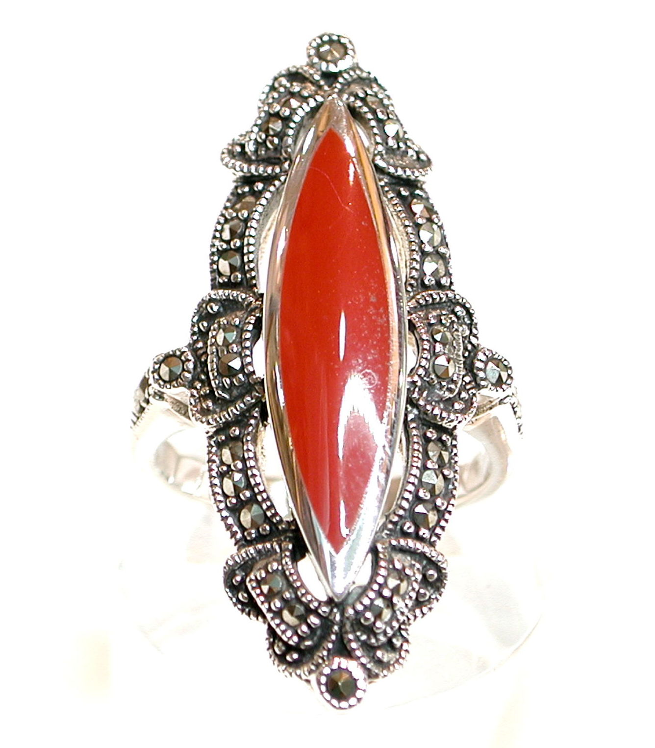 Sortija Ovalada de Plata de 1º Ley y Coral sintetico. Ref. MS-7691/44: Catálogo de Antigua Joyeros Sortija Ovalada de Plata de 1º Ley y Coral sintetico. Ref. MS-7691/44: Catálogo de Antigua Joyeros