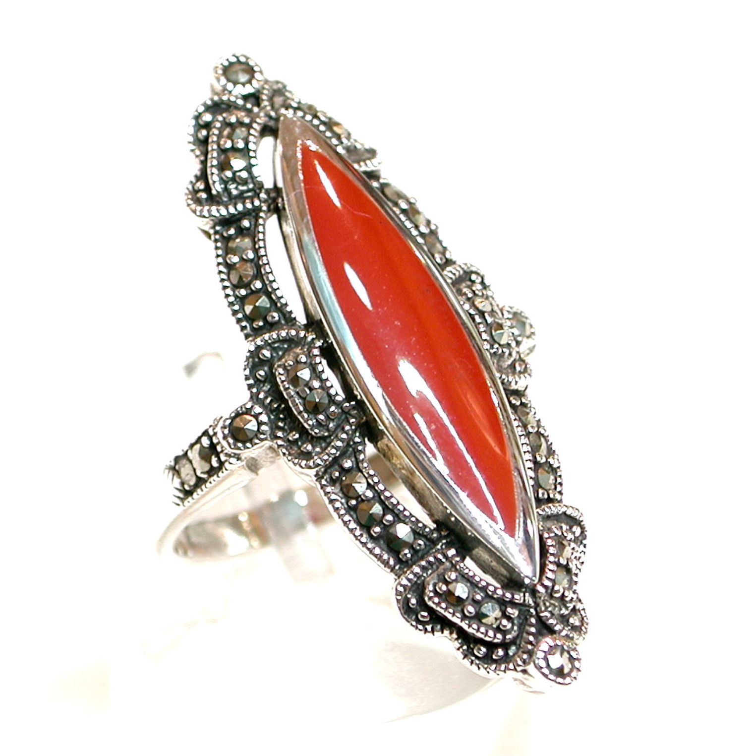 Sortija Ovalada de Plata de 1º Ley y Coral sintetico. Ref. MS-7691/44: Catálogo de Antigua Joyeros Sortija Ovalada de Plata de 1º Ley y Coral sintetico. Ref. MS-7691/44: Catálogo de Antigua Joyeros