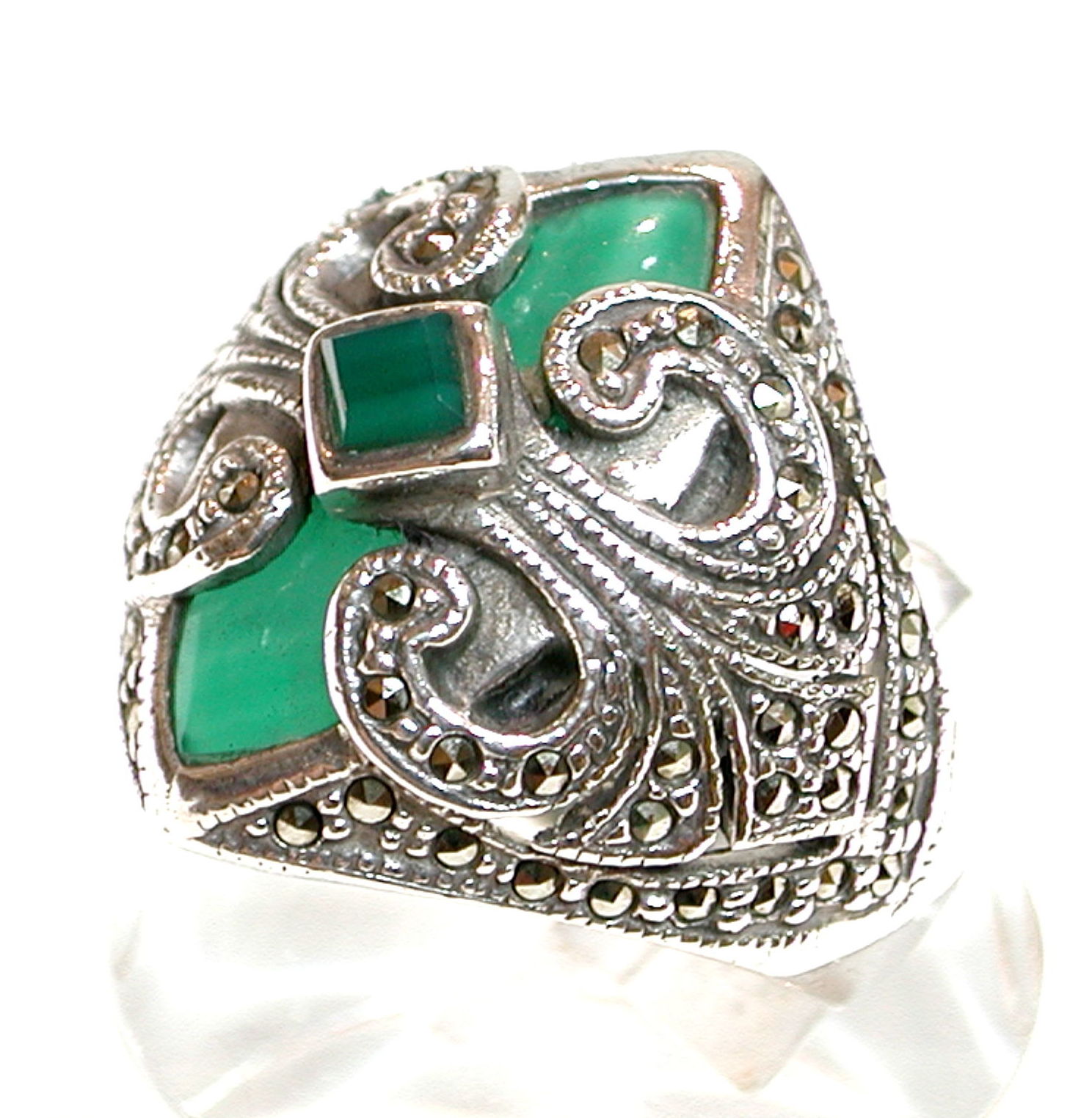 Sortija de Plata de 1º Ley y cabujones de Aventurina Verde. Ref. GS-533/04: Catálogo de Antigua Joyeros Sortija de Plata de 1º Ley y cabujones de Aventurina Verde. Ref. GS-533/04: Catálogo de Antigua Joyeros