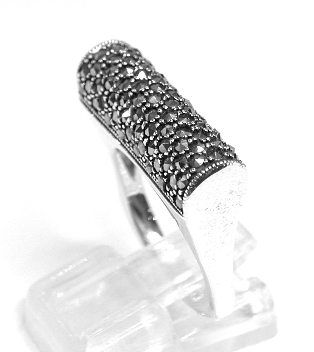 Sortija ancha de Plata y Marcasitas. Ref. MS-8981/00: Catálogo de Antigua Joyeros Sortija ancha de Plata y Marcasitas. Ref. MS-8981/00: Catálogo de Antigua Joyeros