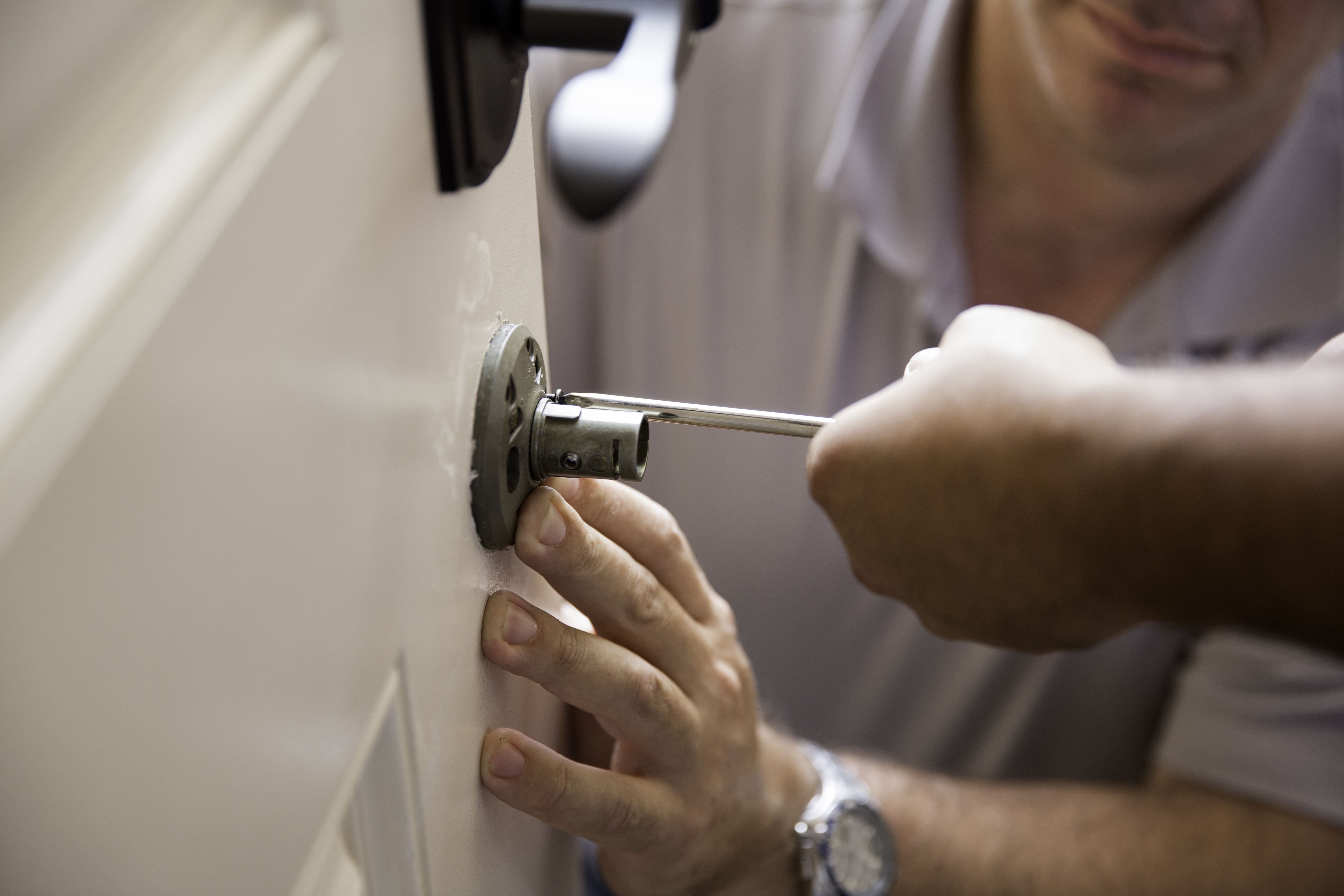 Reparaciones urgentes: Servicios de Cerrajeros Sicilia Reparaciones urgentes: Servicios de Cerrajeros Sicilia