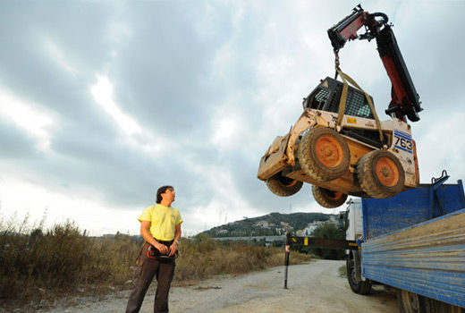 Alquiler de Maquinaria: Catálogo de Alegre Materiales para la Construcción Alquiler de Maquinaria: Catálogo de Alegre Materiales para la Construcción