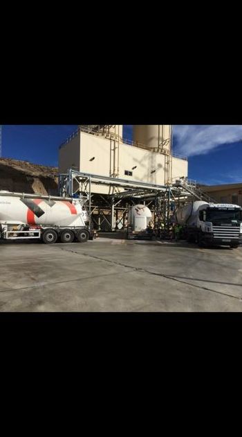 Foto 12 de Cemento en  | Transportes Ciudad de Alhama
