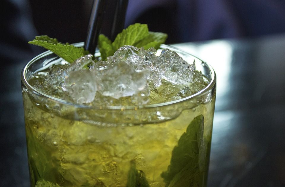Cocktails & Long Drinks: Nuestra carta de Rodríguez Marichal y Correa, S.L. - Restaurante Escaleritas Cocktails & Long Drinks: Nuestra carta de Rodríguez Marichal y Correa, S.L. - Restaurante Escaleritas