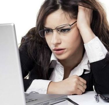 CRISTALES FILTRO PARA ORDENADORES: Óptica y audiología de ÓPTICA LA SERNA - CENTRO AUDITIVO CRISTALES FILTRO PARA ORDENADORES: Óptica y audiología de ÓPTICA LA SERNA - CENTRO AUDITIVO
