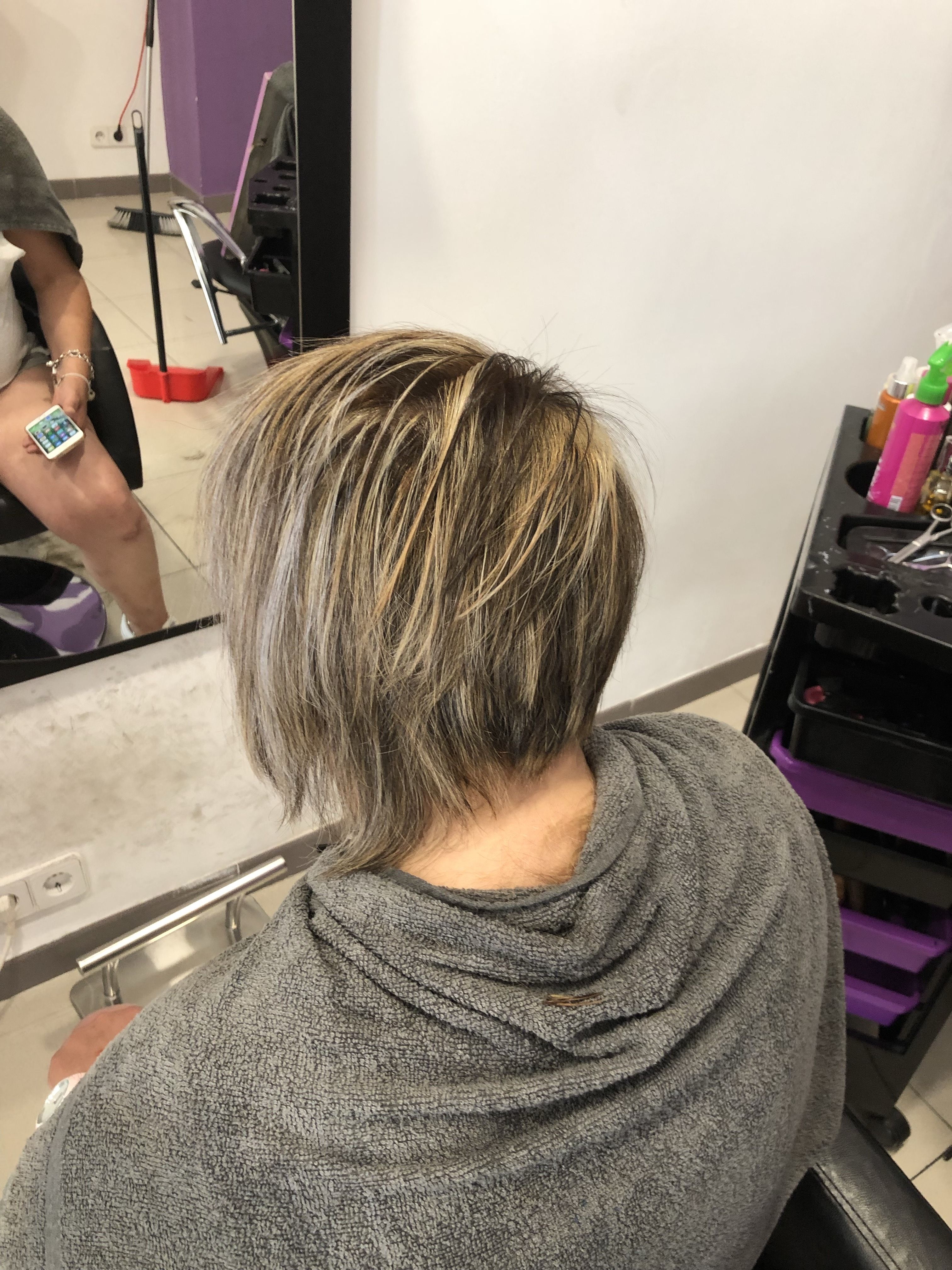 Cortes y peinados: Peluquería y estética de Shalom Peluquería y Estética Cortes y peinados: Peluquería y estética de Shalom Peluquería y Estética