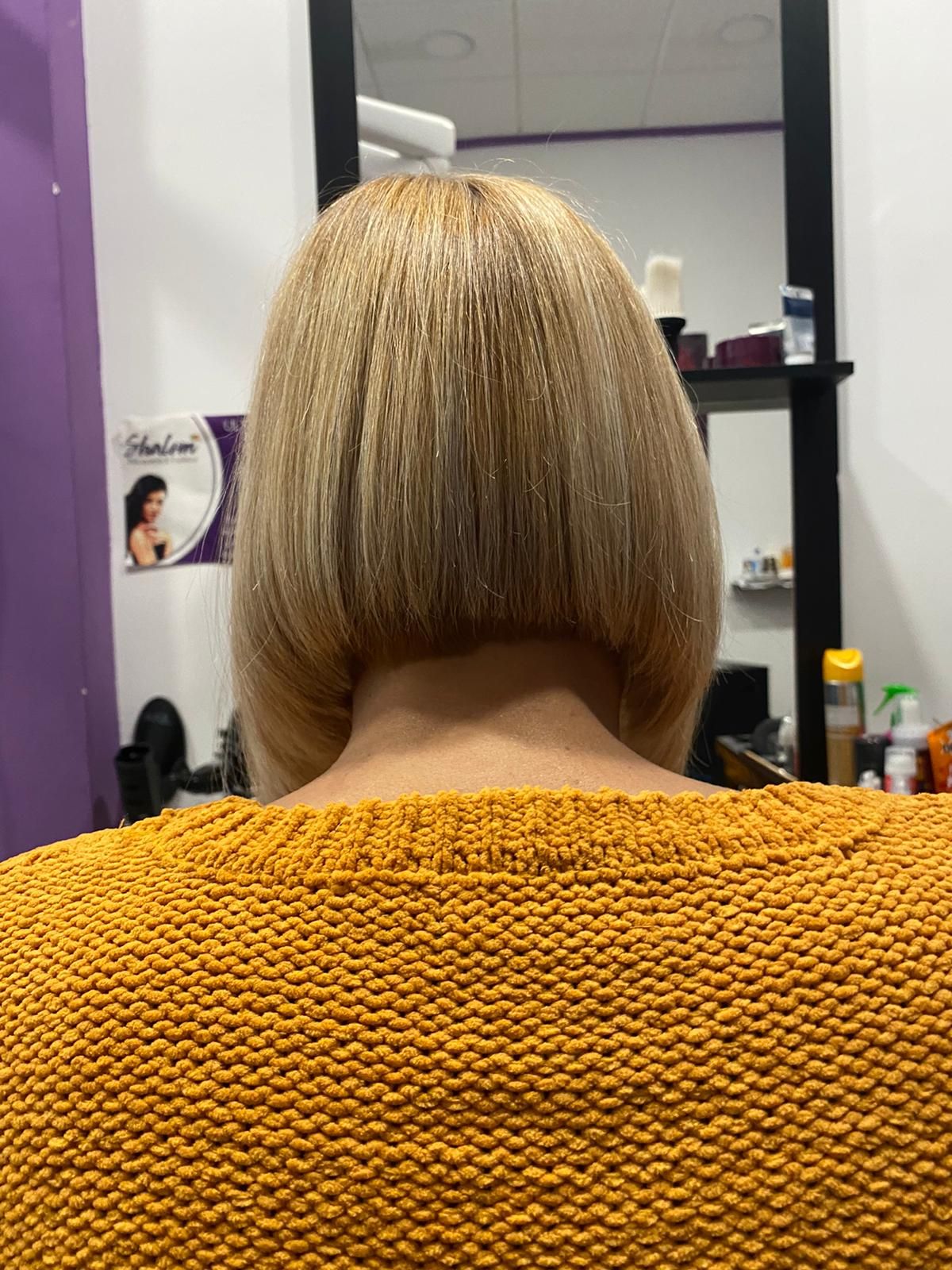 Cortes y peinados: Peluquería y estética de Shalom Peluquería y Estética Cortes y peinados: Peluquería y estética de Shalom Peluquería y Estética