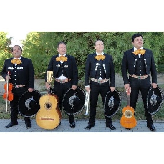 Nuestros músicos mariachis: Fiestas de Mariachi Mezcal Nuestros músicos mariachis: Fiestas de Mariachi Mezcal