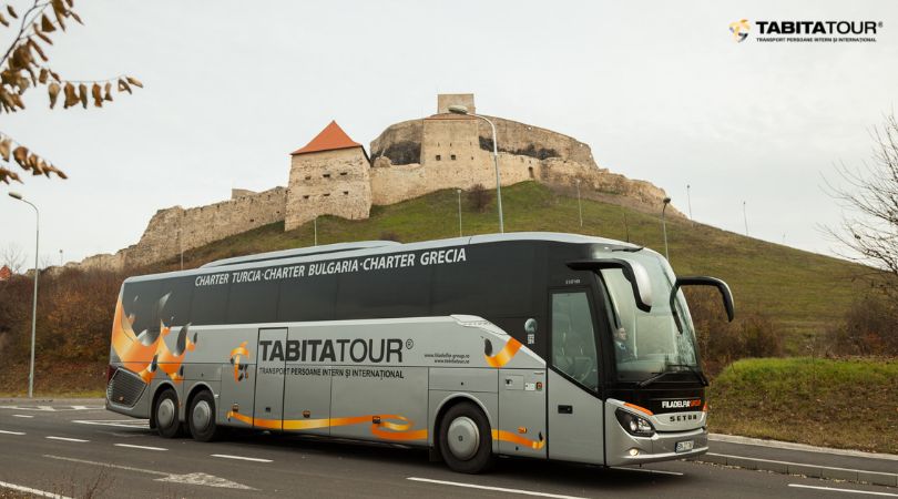 Tabita Tour, transporte internacional