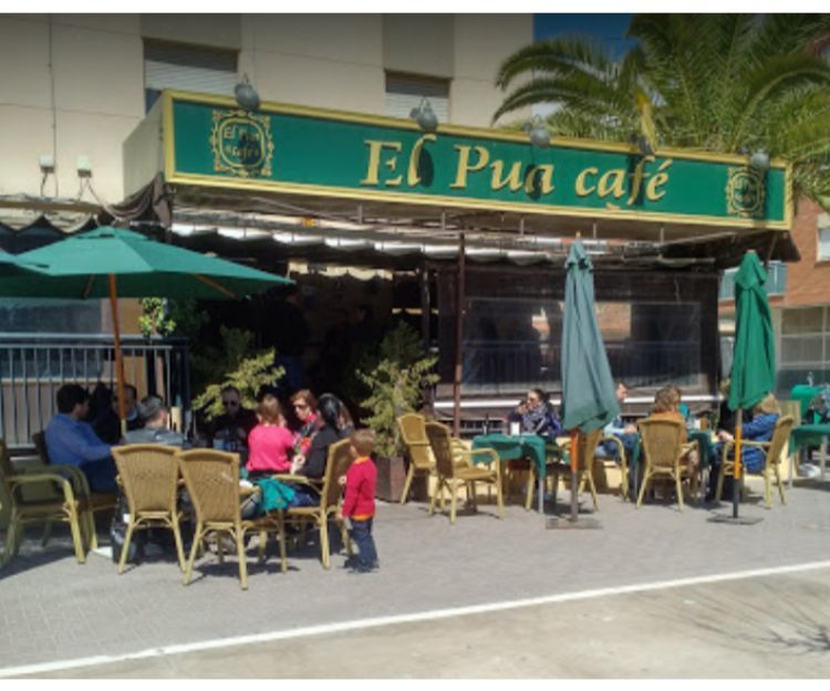 Música en directo: Platos de El Pua Café Música en directo: Platos de El Pua Café