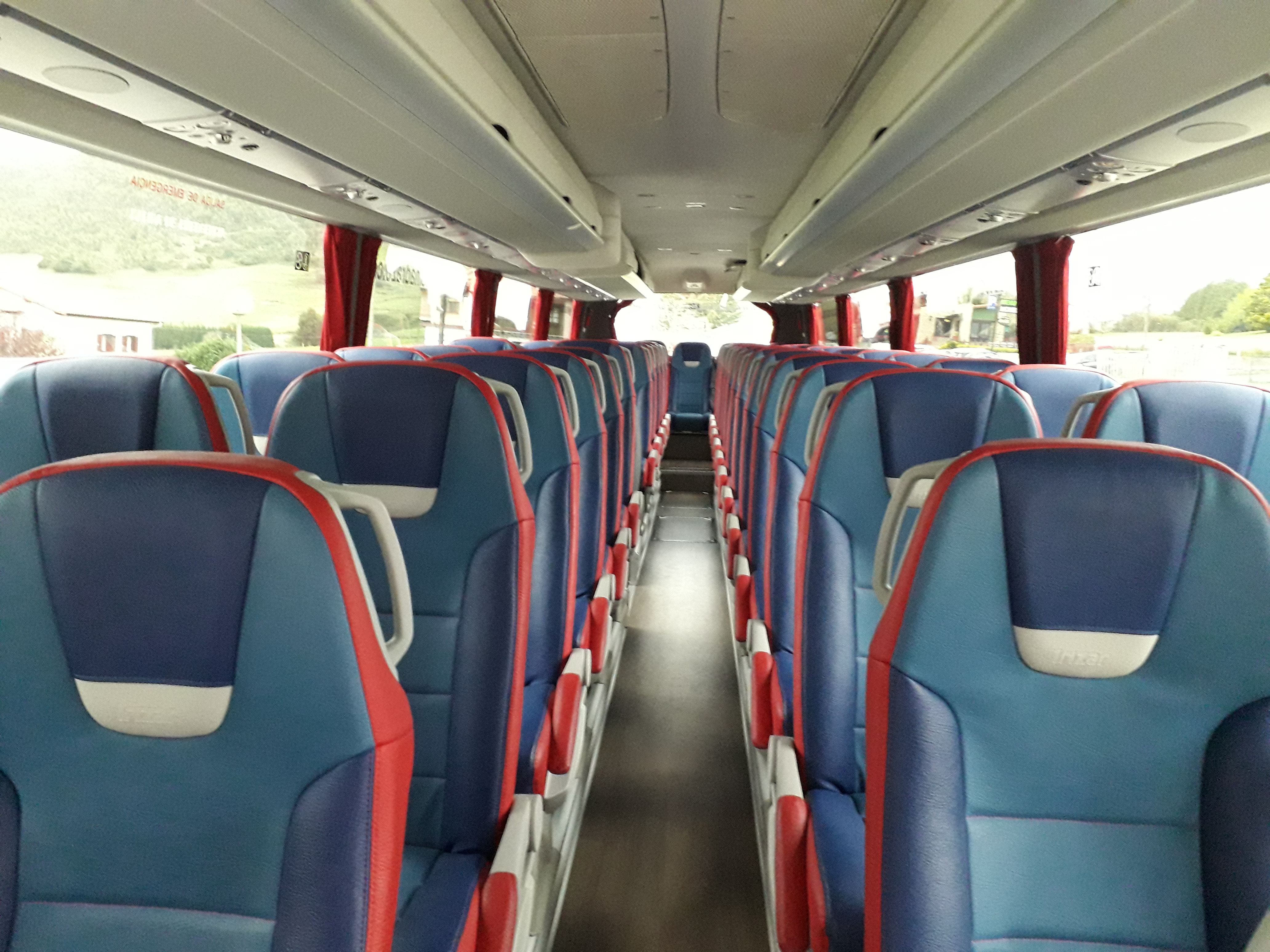 Alquiler de autocares con conductor Cantabria