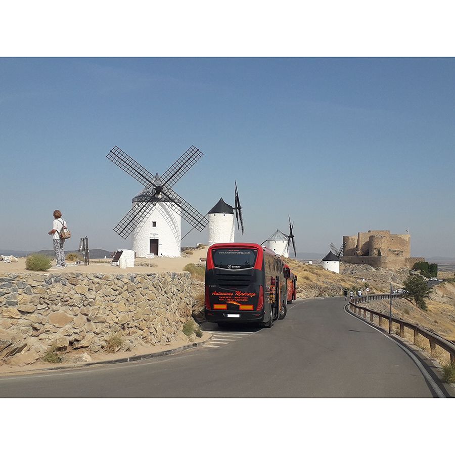 Alquiler de autobuses para bodas Cantabria