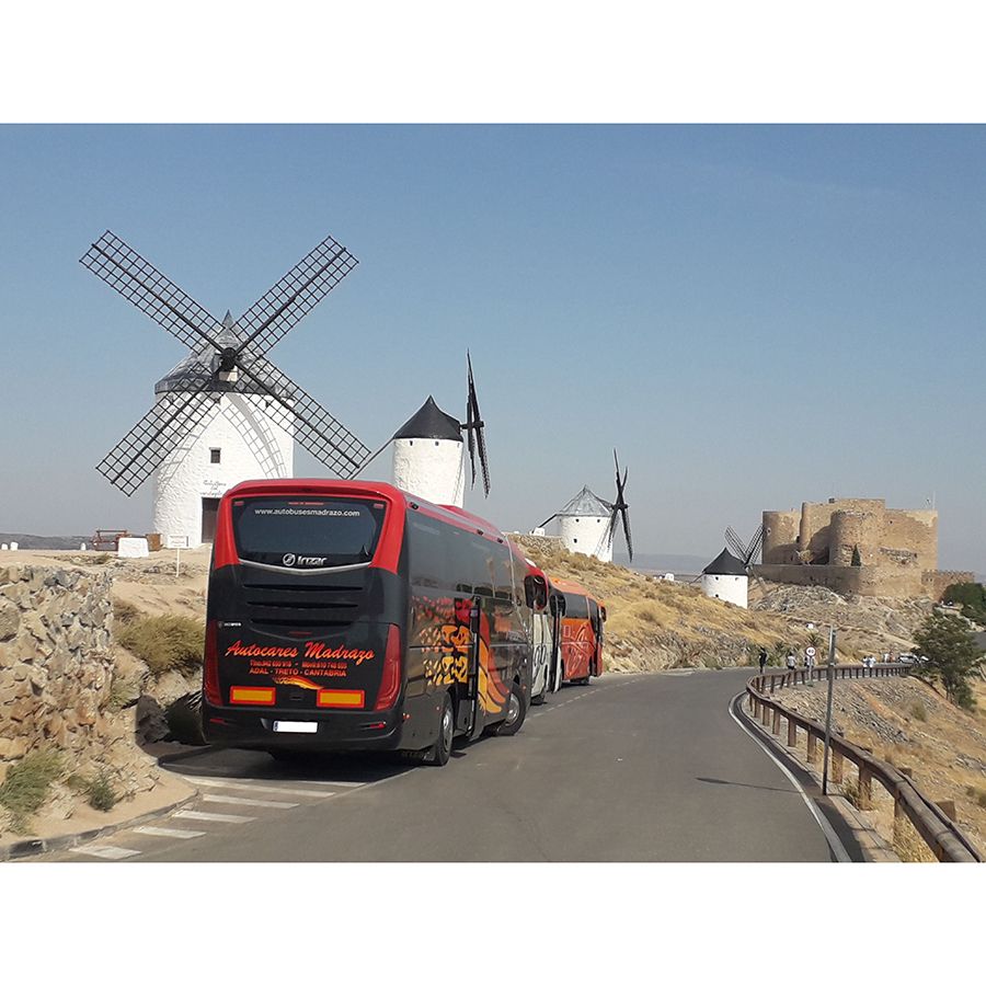 Alquiler de autobuses para bodas Cantabria