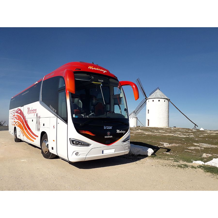 Alquiler de autobuses para bodas Cantabria