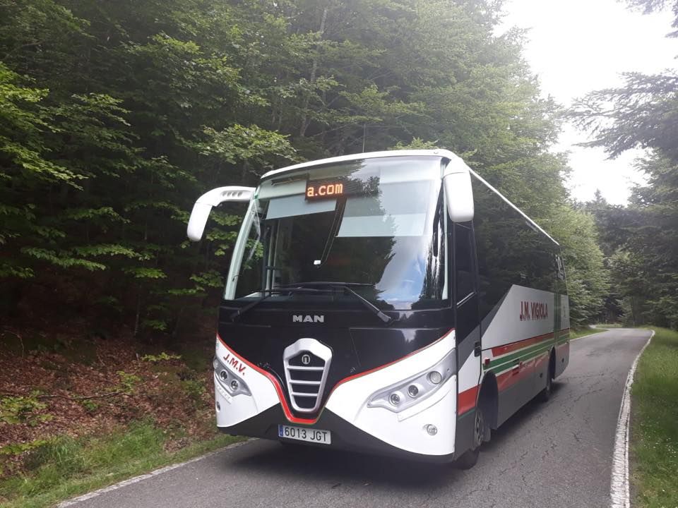 Bus 59 plazas: Servicios de J. M. Vigiola Bus 59 plazas: Servicios de J. M. Vigiola