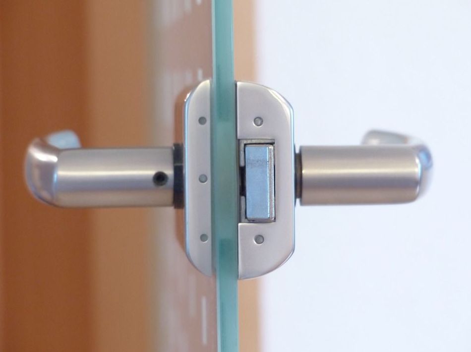 Cristales de seguridad: Servicios de SCS Cristalerías Cristales de seguridad: Servicios de SCS Cristalerías