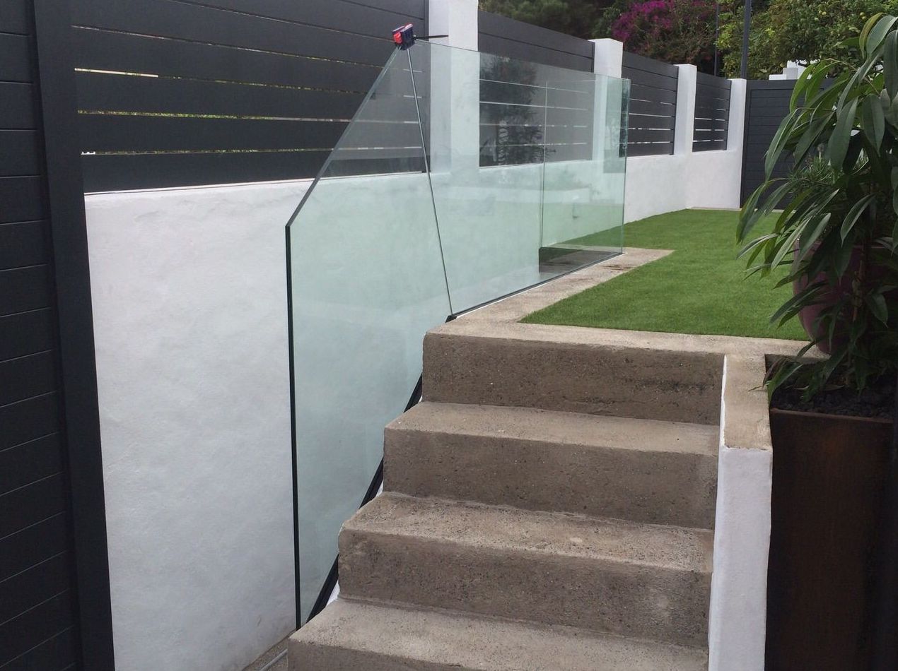 Barandillas: Servicios de Aluminios Benilan Barandillas: Servicios de Aluminios Benilan