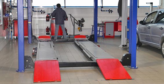 Alineaciones de vehículos: Servicios de Talleres ILC Motor Alineaciones de vehículos: Servicios de Talleres ILC Motor