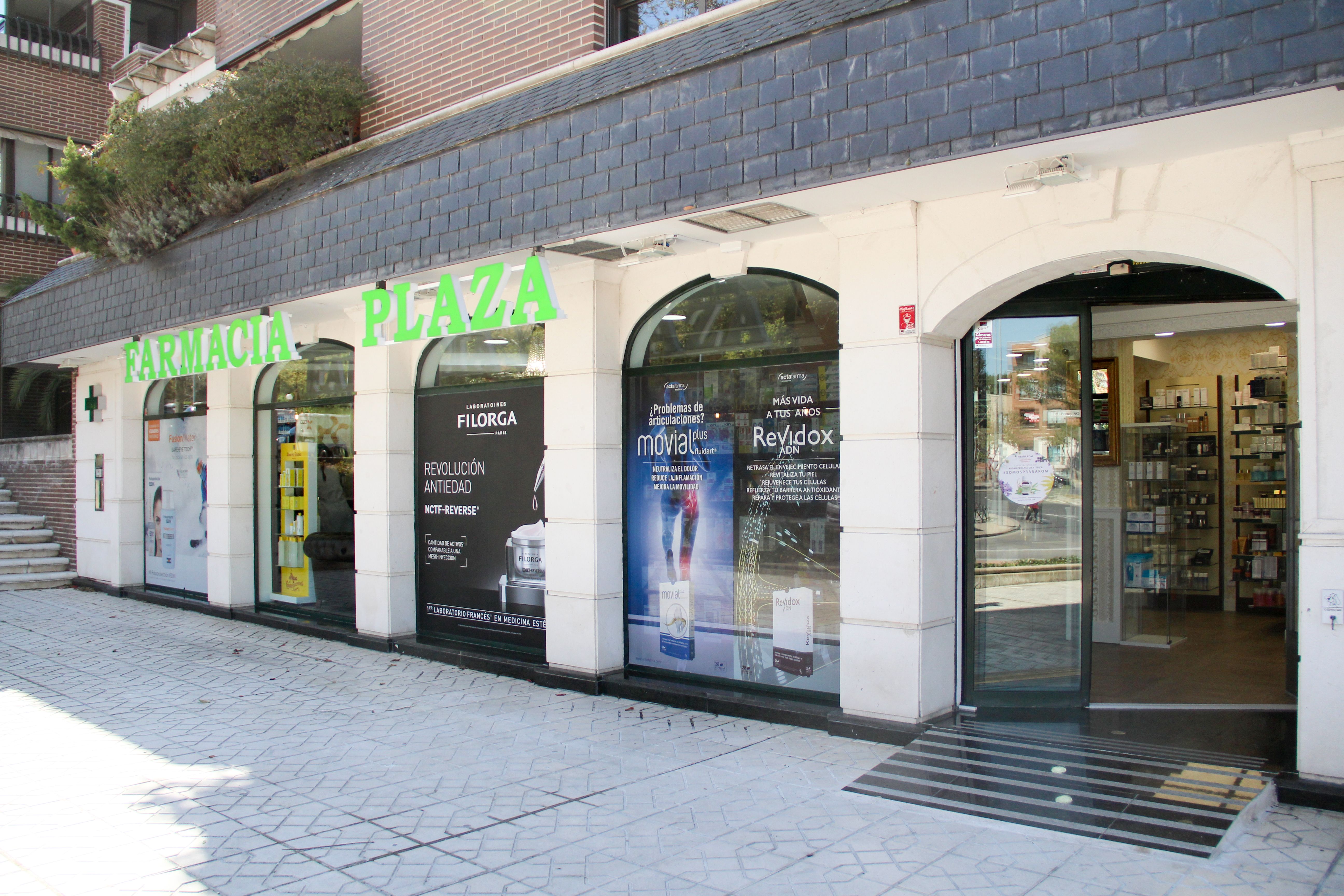 Foto 5 de Parafarmacia en Pozuelo de Alarcón | Farmacia Plaza